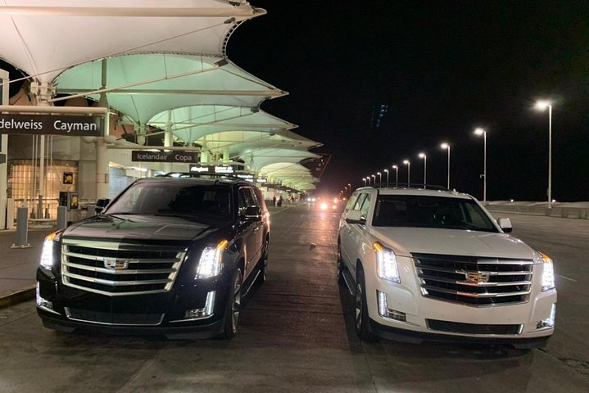 Denver Limo Transfer to Vail - Image 3