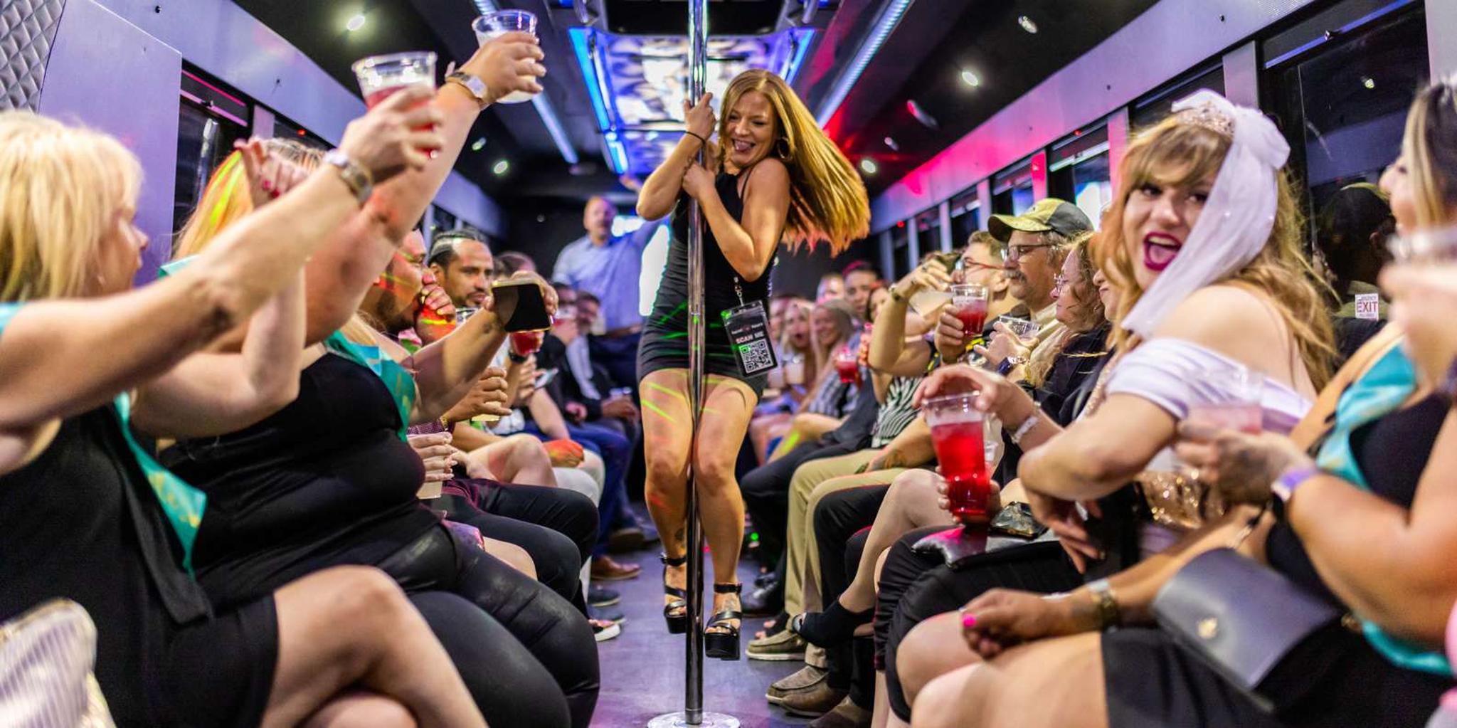 Las Vegas Club Crawl with Party Bus Experience