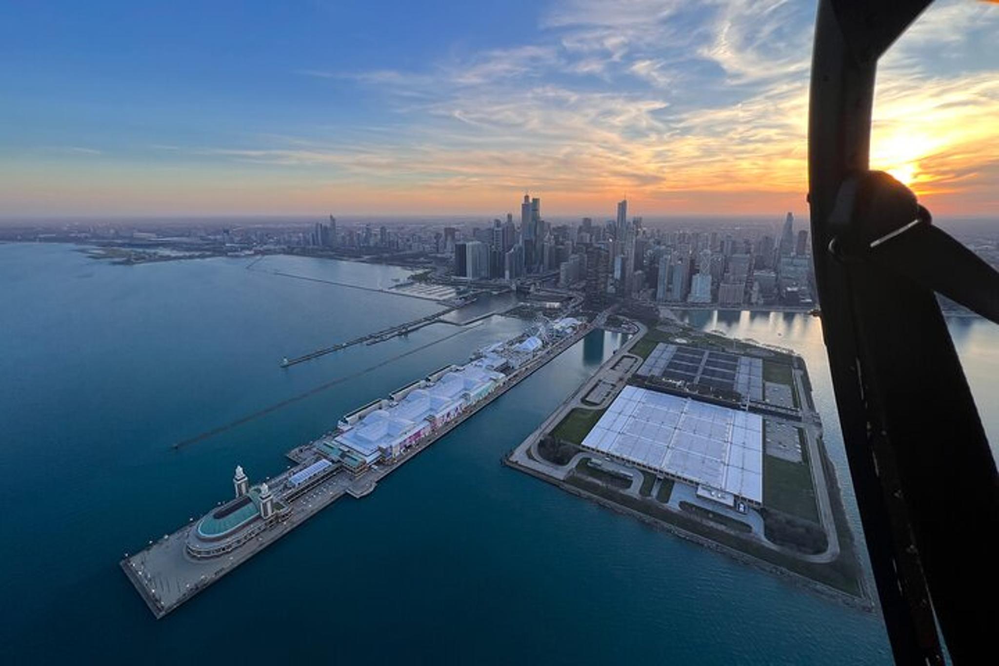 Chicago Helicopter Tour 10 Min - Image 2