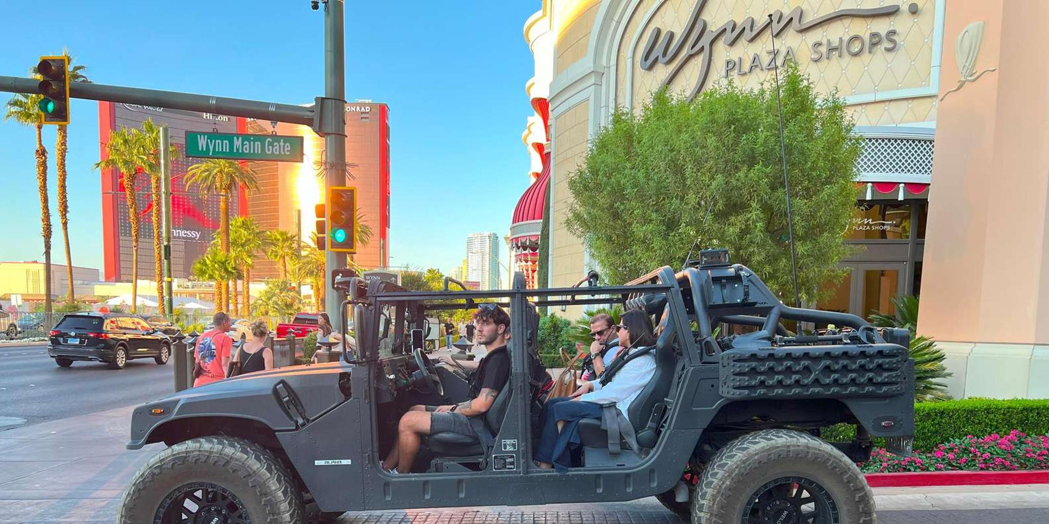Las Vegas Military Hummer Tour: 7 Magic Mountains and Pioneer Saloon