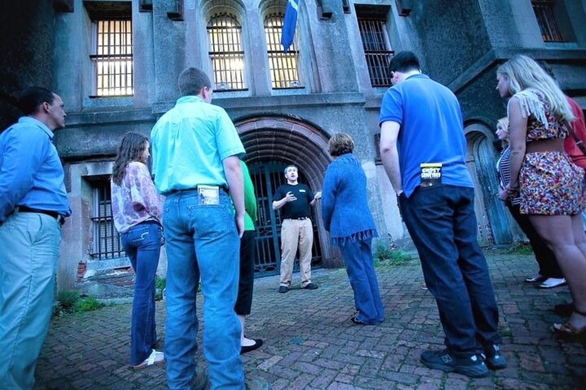 Charleston Haunted Jail Night-Time Walking Tour - Image 2