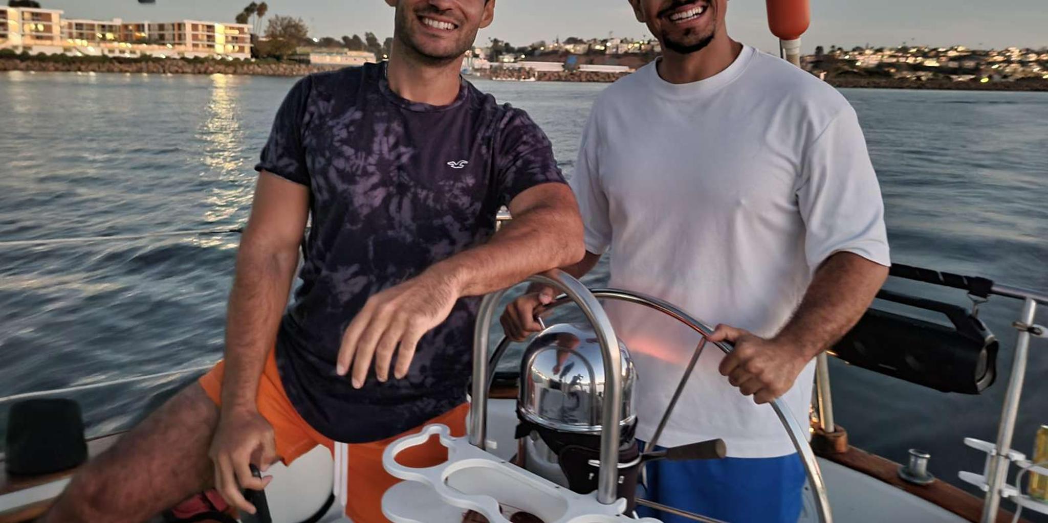 Los Angeles Sunset Sailing Experience - Image 6