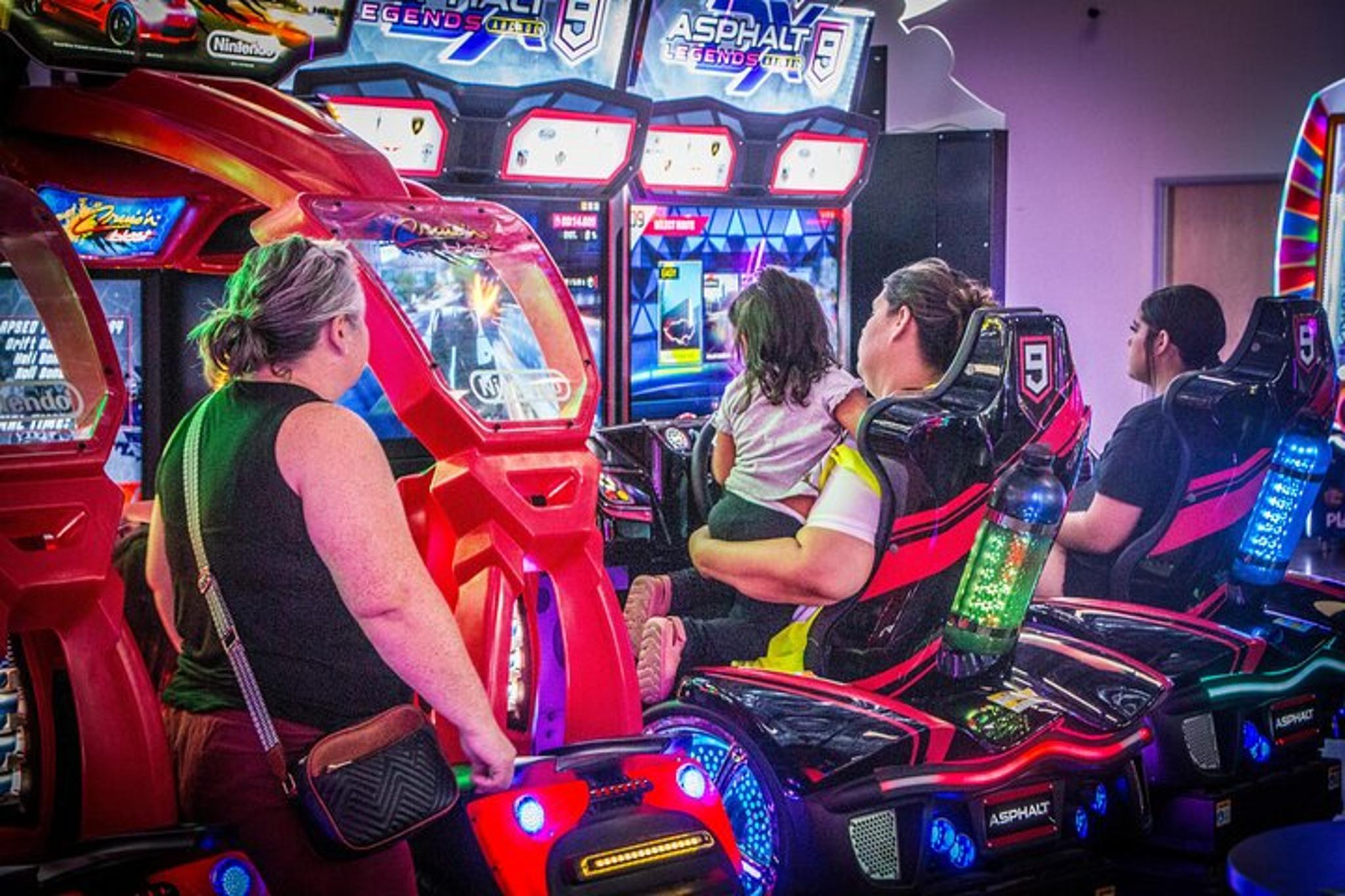Reno Arcade and VR Combo Experience - Image 3