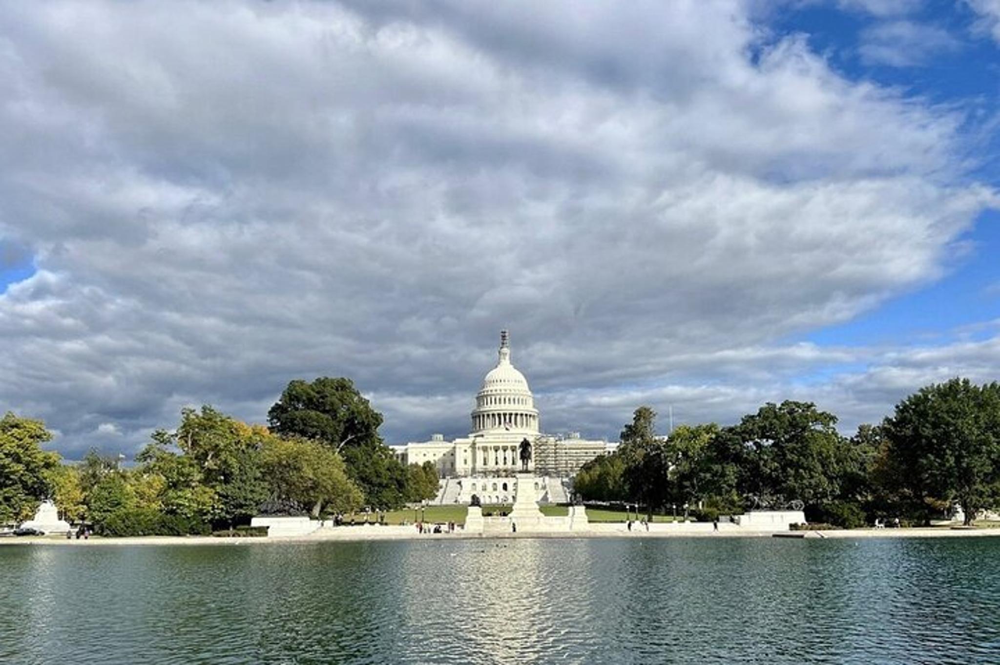 Washington DC Limousine City Tour 4 hr - Image 4