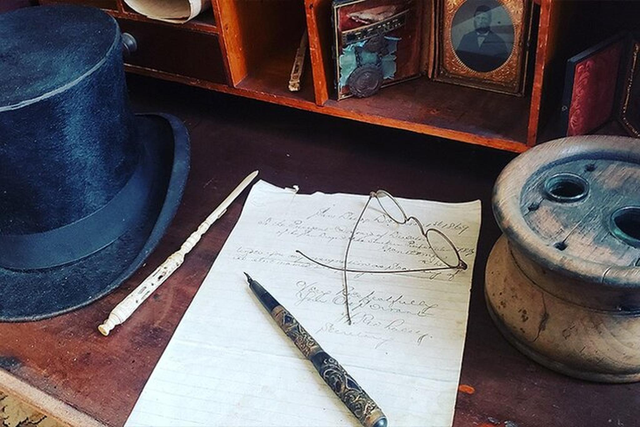 San Diego Whaley House Night Tour - Image 4