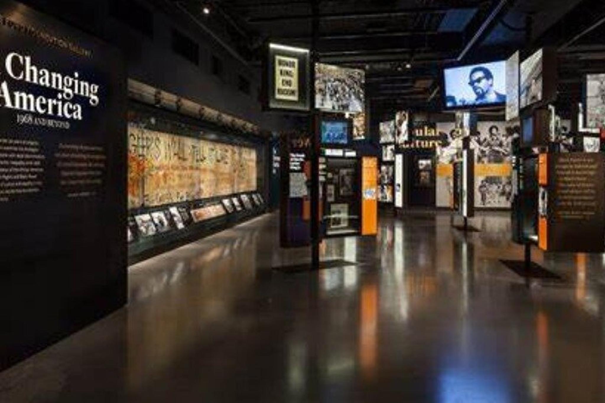 Washington D.C. History Museum Tour - Image 6