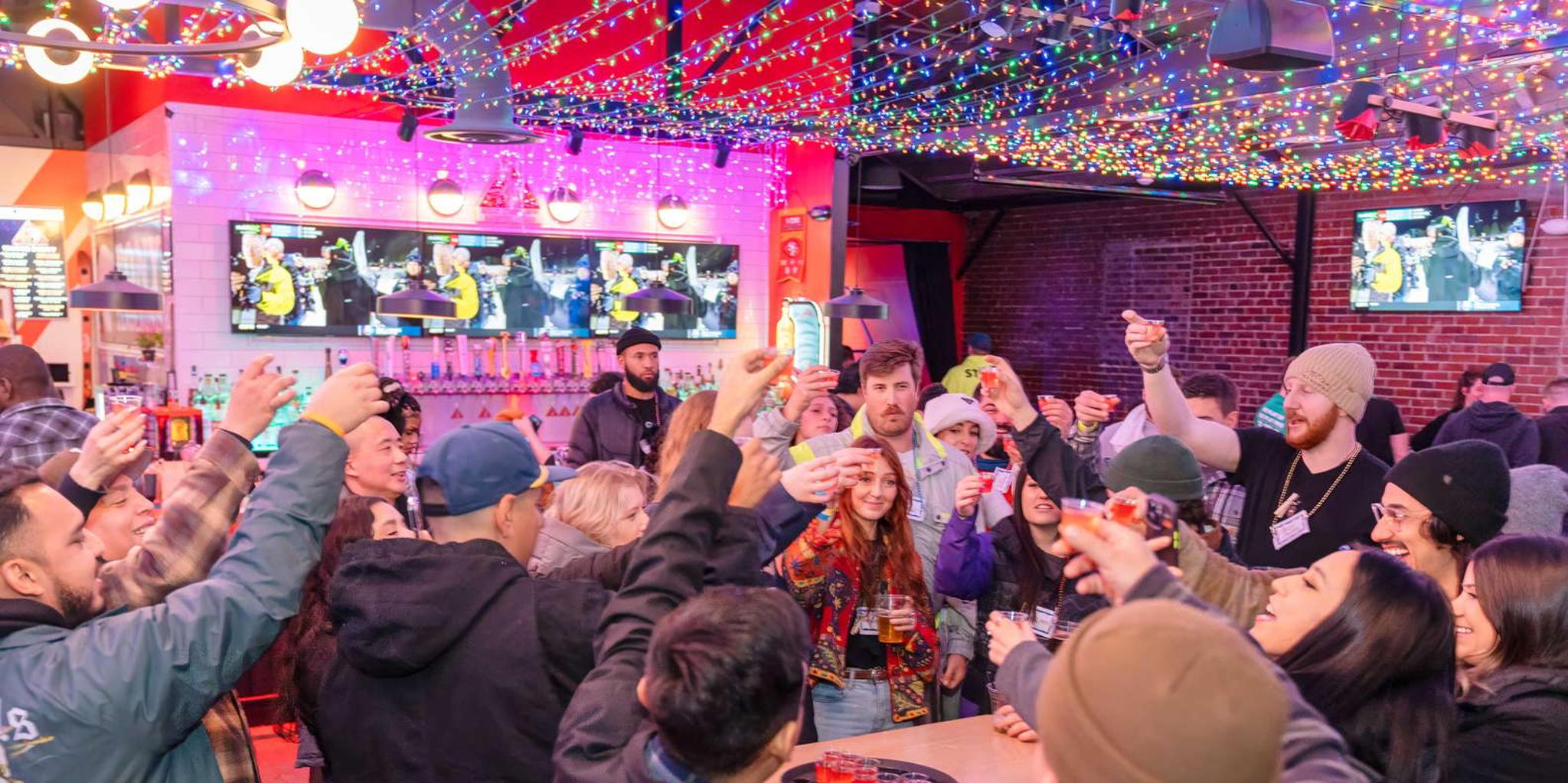 Denver Pub Crawl in Downtown Ballpark District
