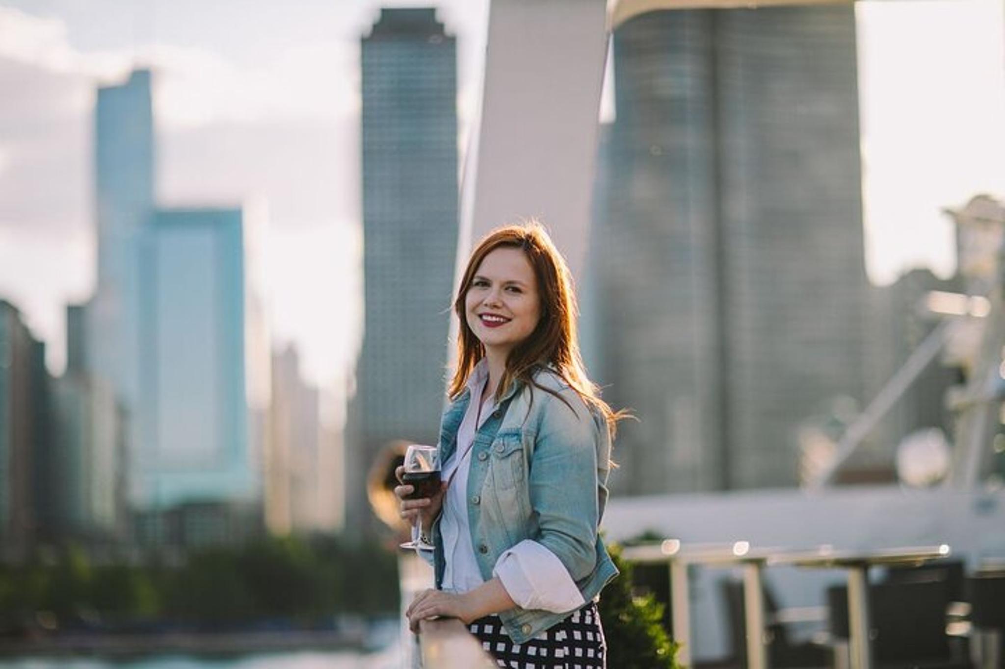 Chicago Fireworks Dinner Cruise - Image 6