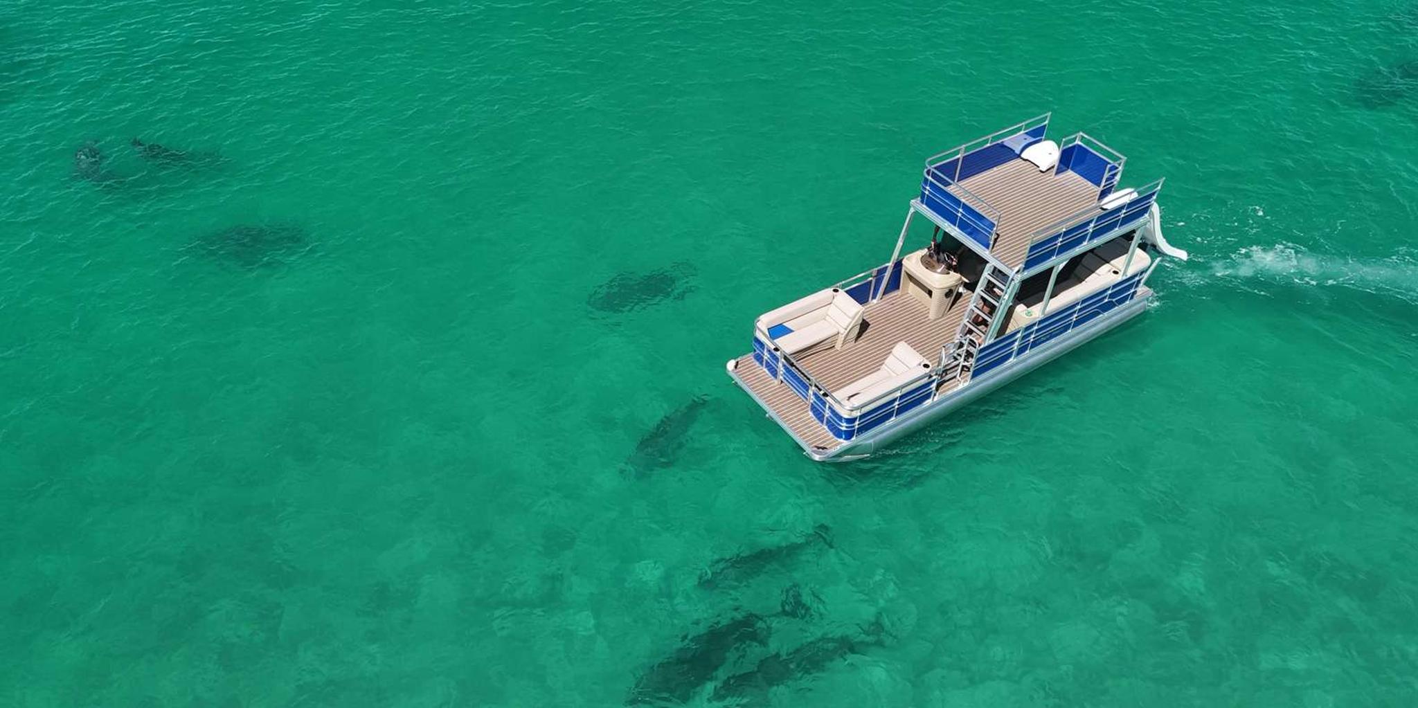 Panama City Pontoon Boat Rental with Slides - Image 5