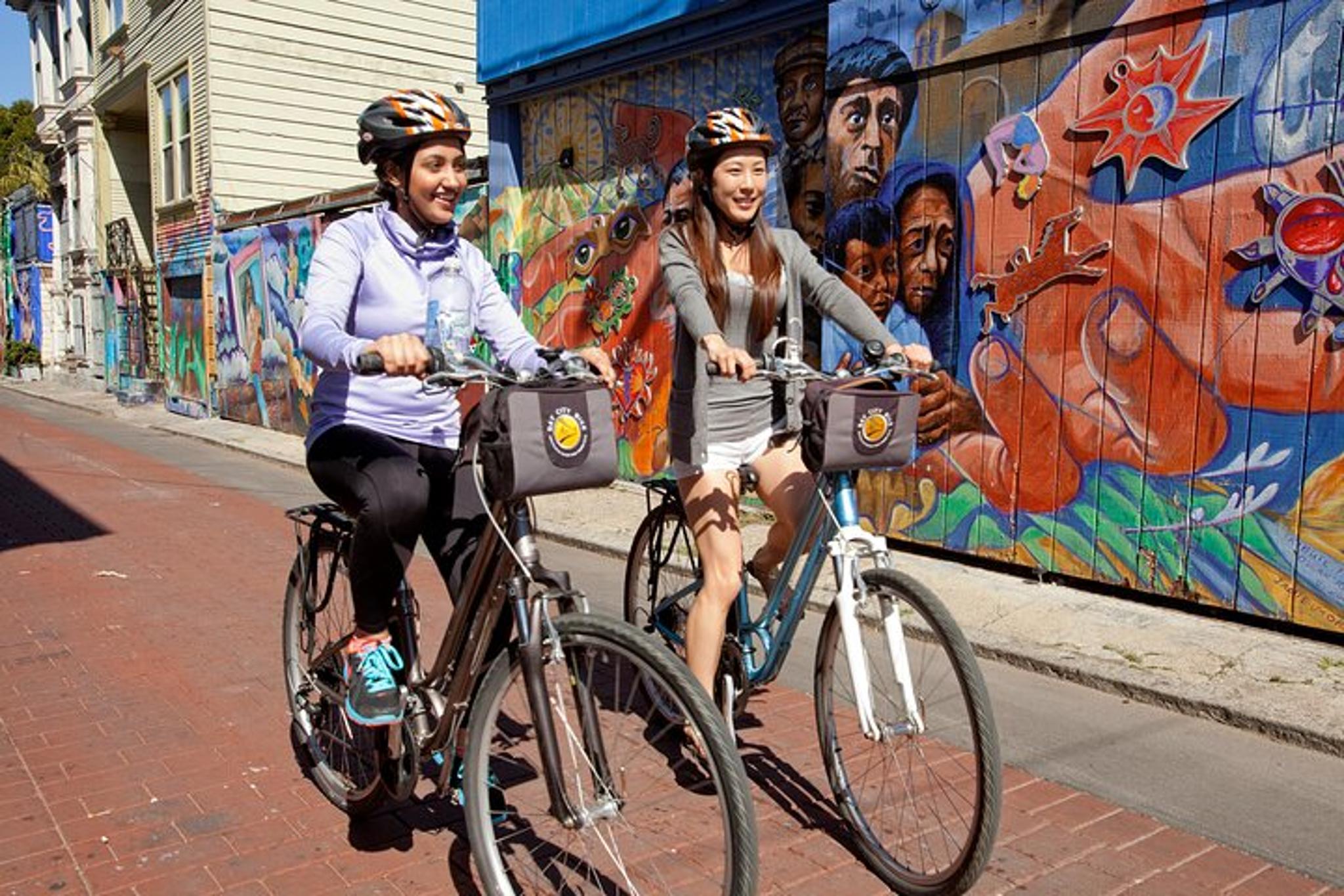 San Francisco Bus and Bike Adventure - Image 2