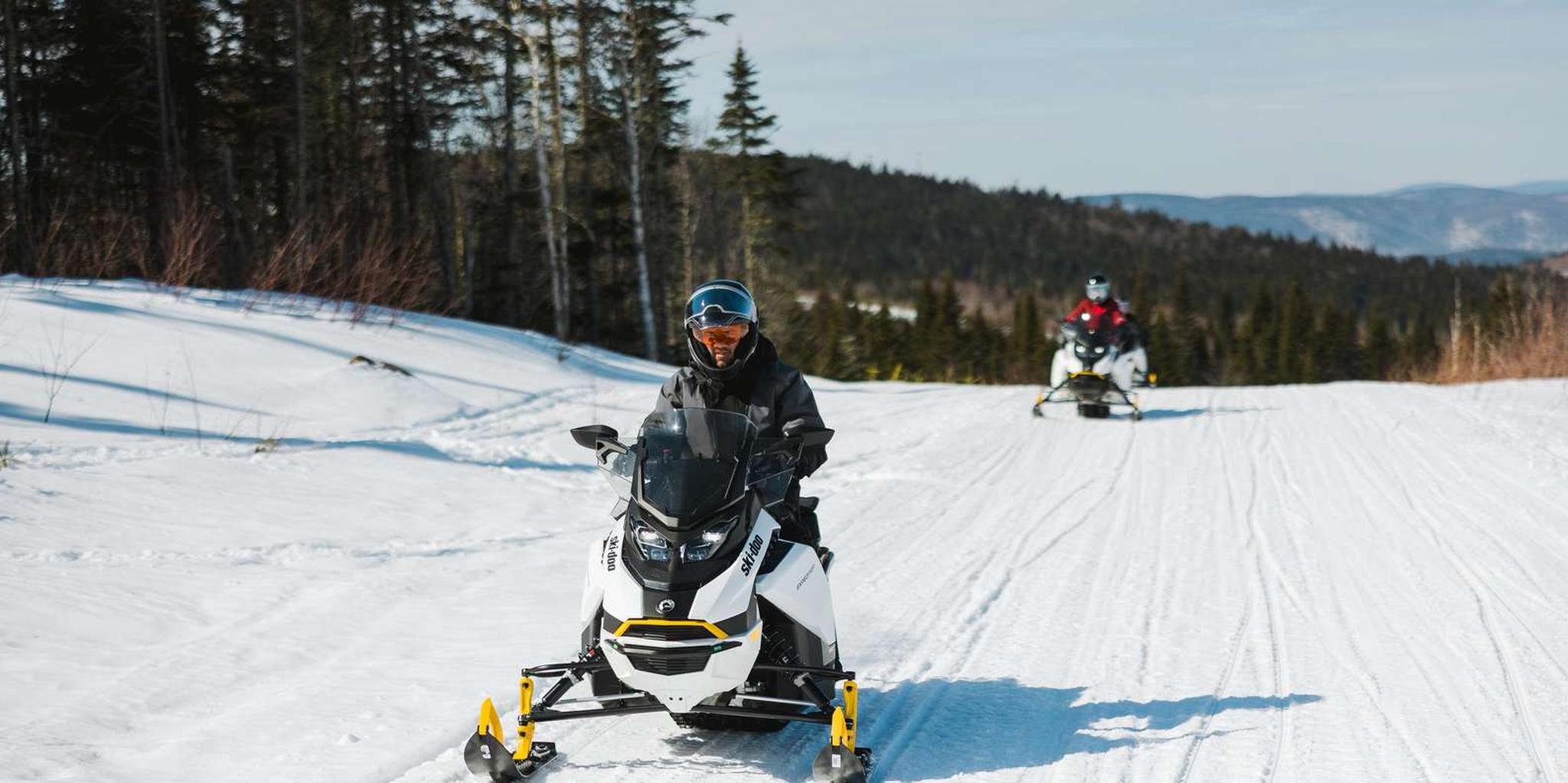 Jackson Hole Snowmobile Tour at Turpin Meadow - Image 5