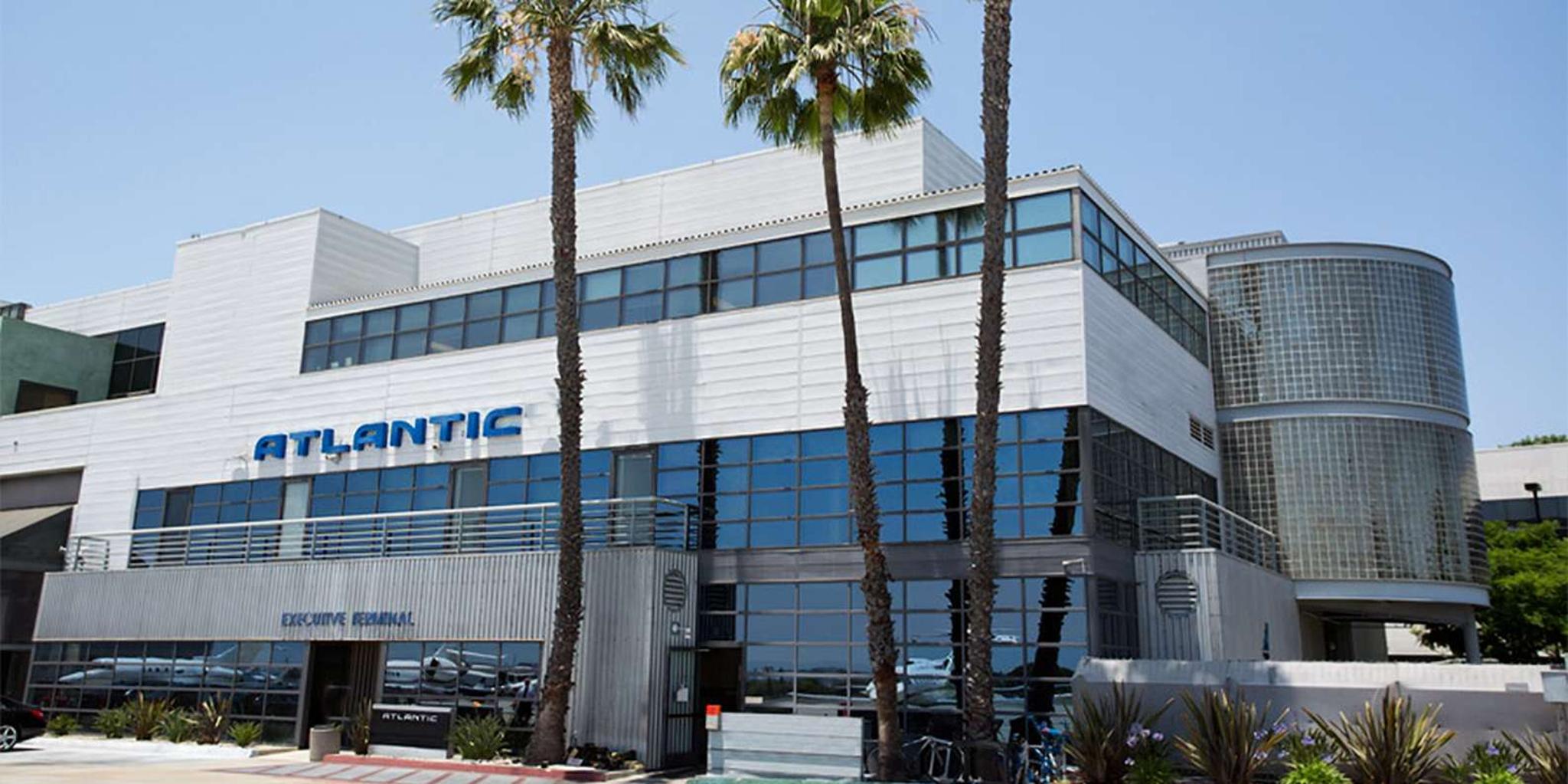 Catalina Island Helicopter Transfer to Santa Monica - Image 5