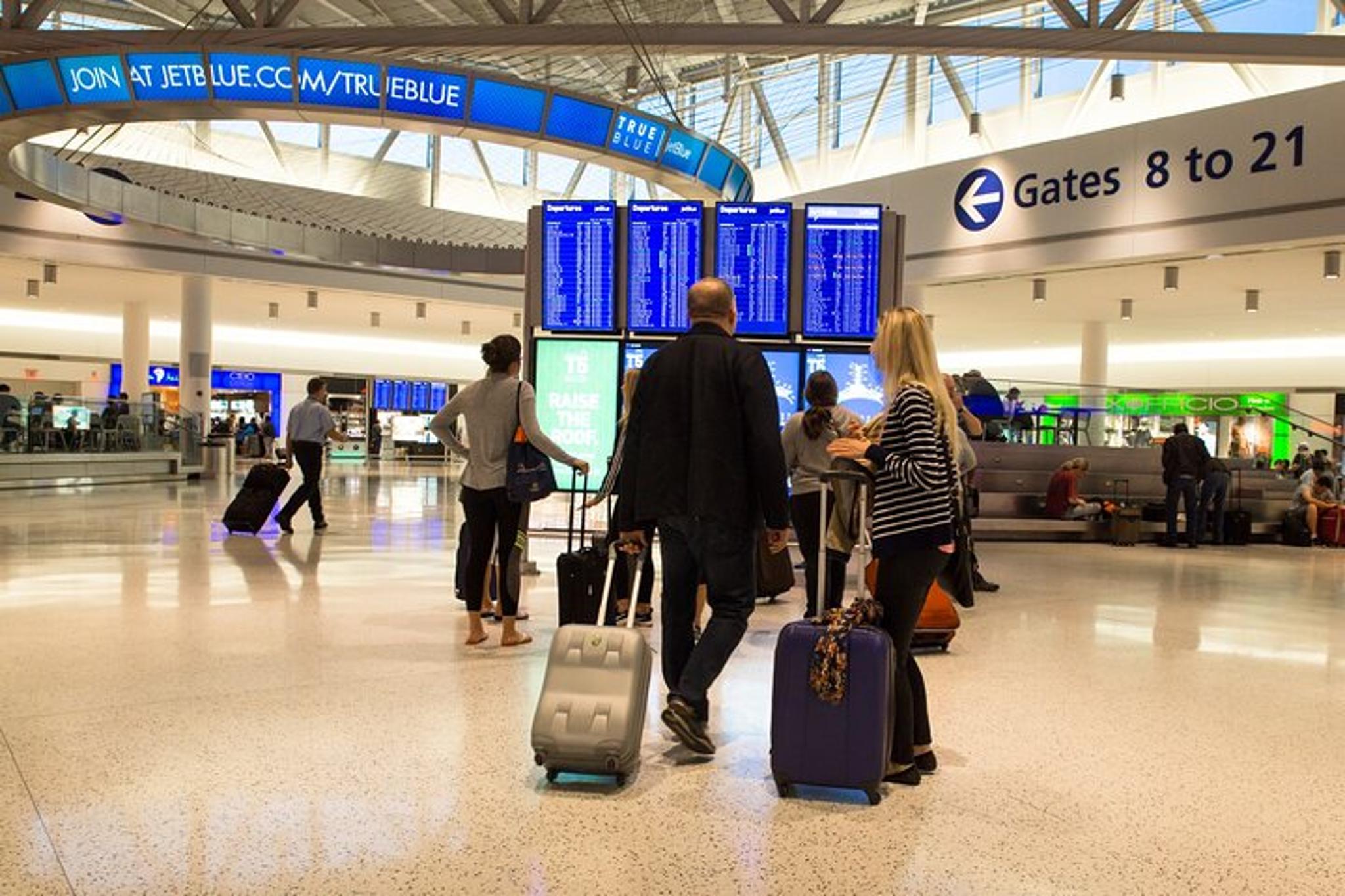 New York City Airport Transfer to Times Square
