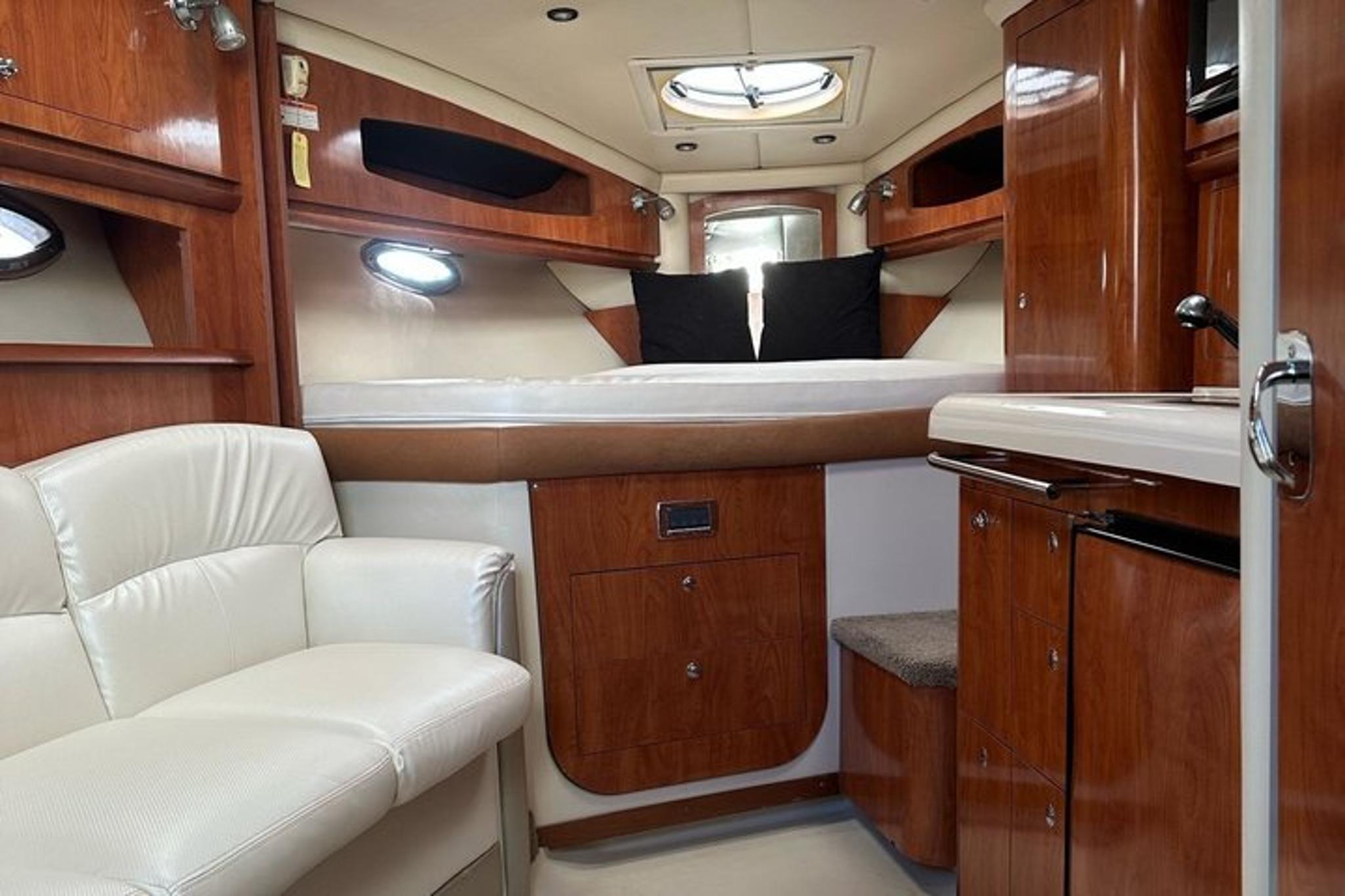 Miami Private Yacht Charter with Captain - Image 4