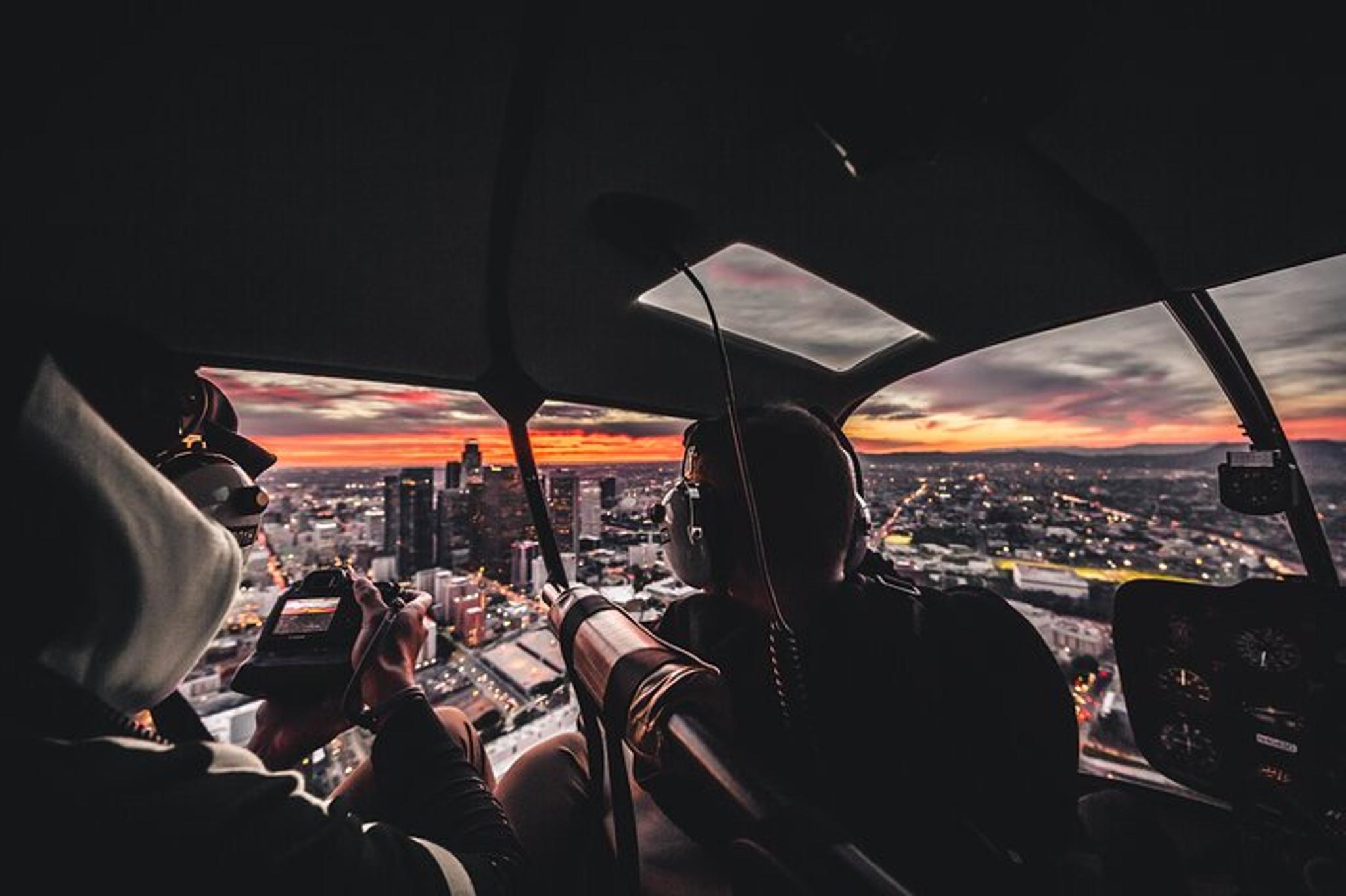 Los Angeles Doors-Off Helicopter Photography Tour - Image 4