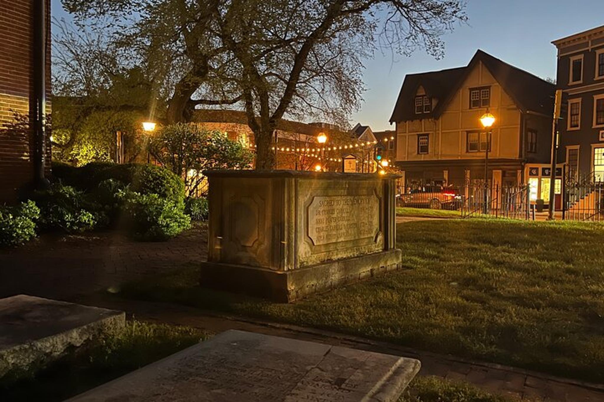Annapolis Walking Ghost Tour 90 Min