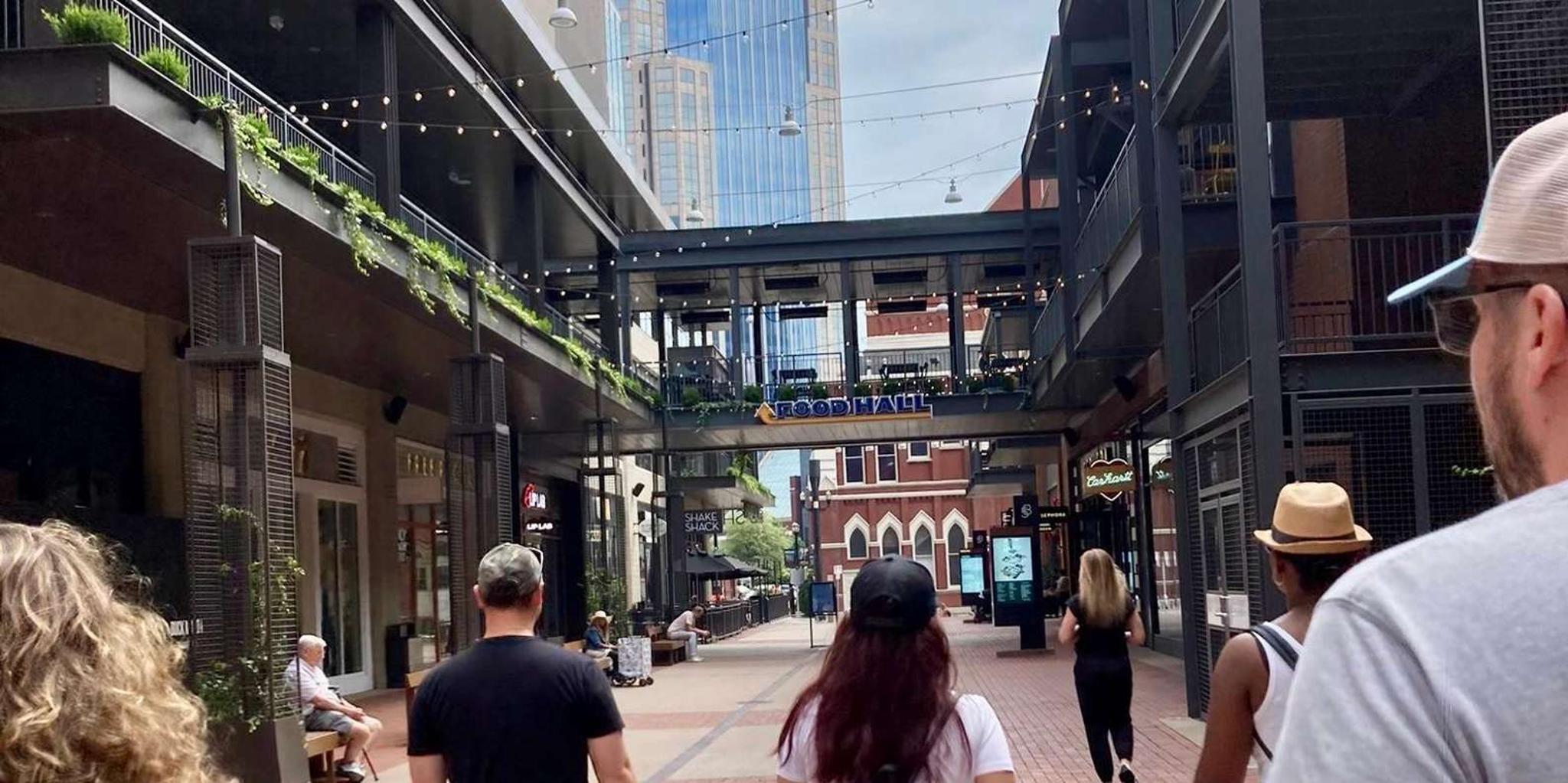 Nashville History and Hacks Walking Tour - Image 4
