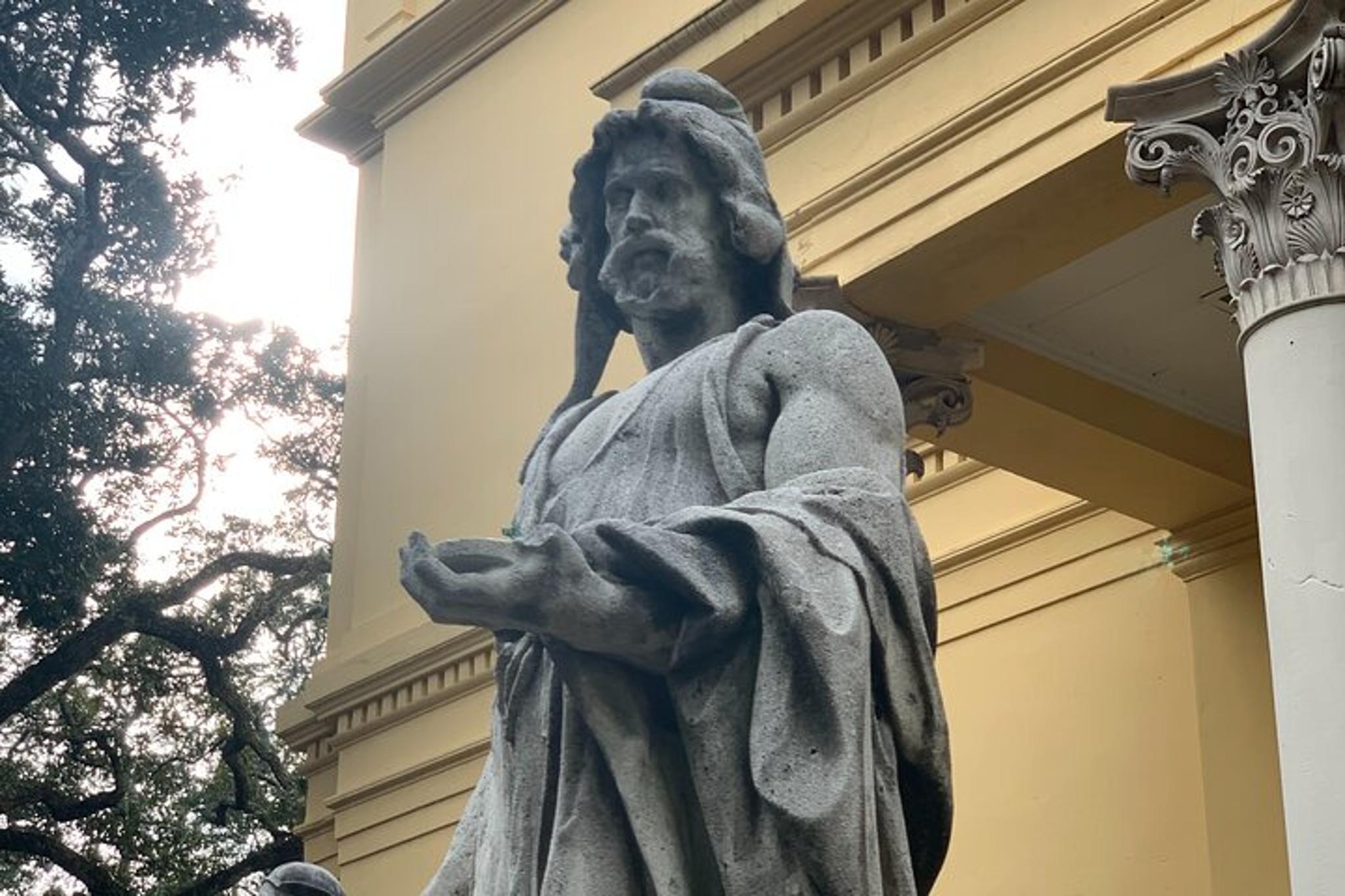 Savannah Old Squares Self-Guided Walking Tour - Image 6