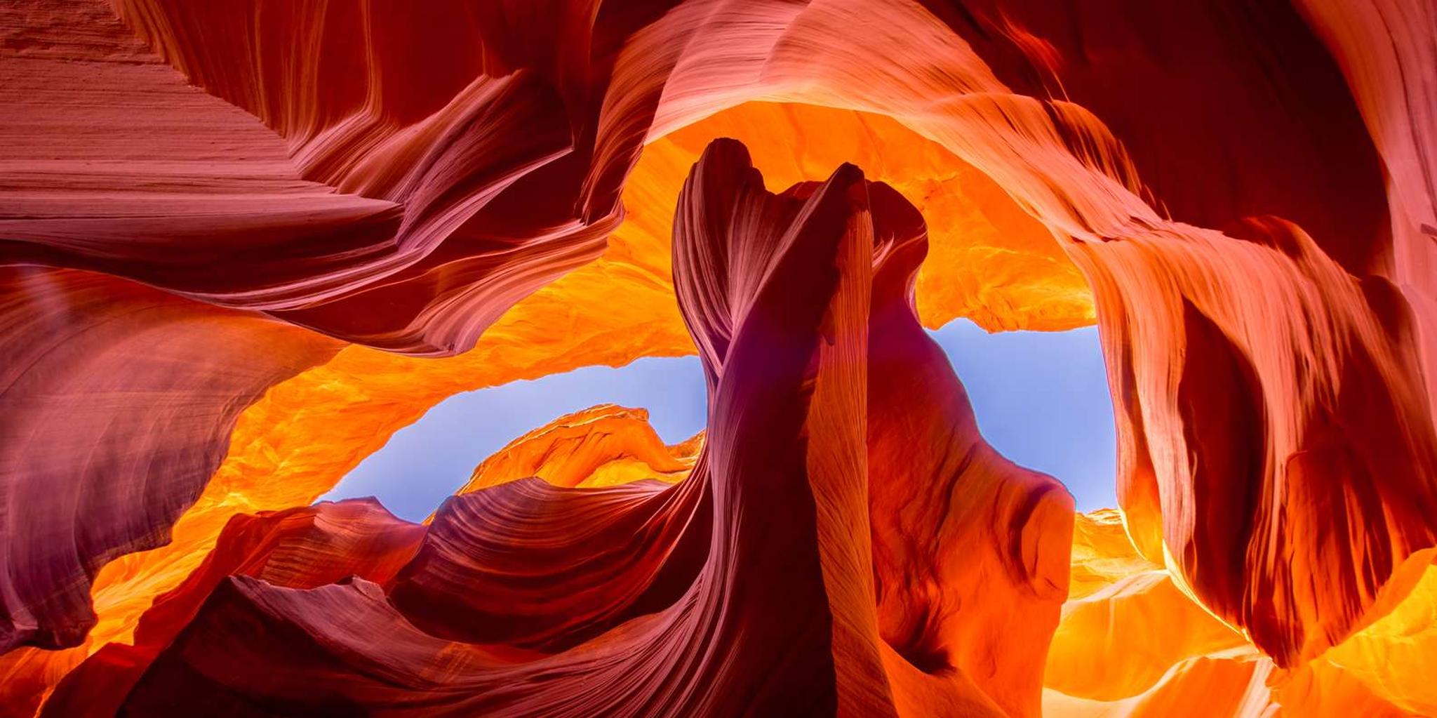 Las Vegas Antelope Canyon and Horseshoe Bend Tour - Image 3