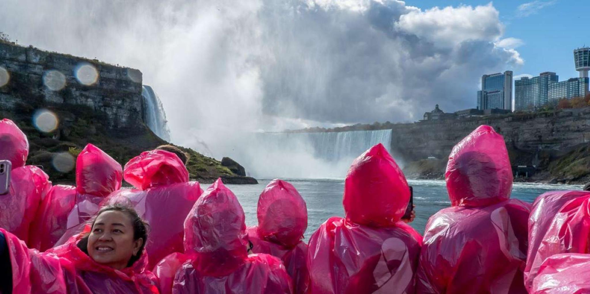 New York City Niagara Falls Tour with Maid of the Mist - Image 3