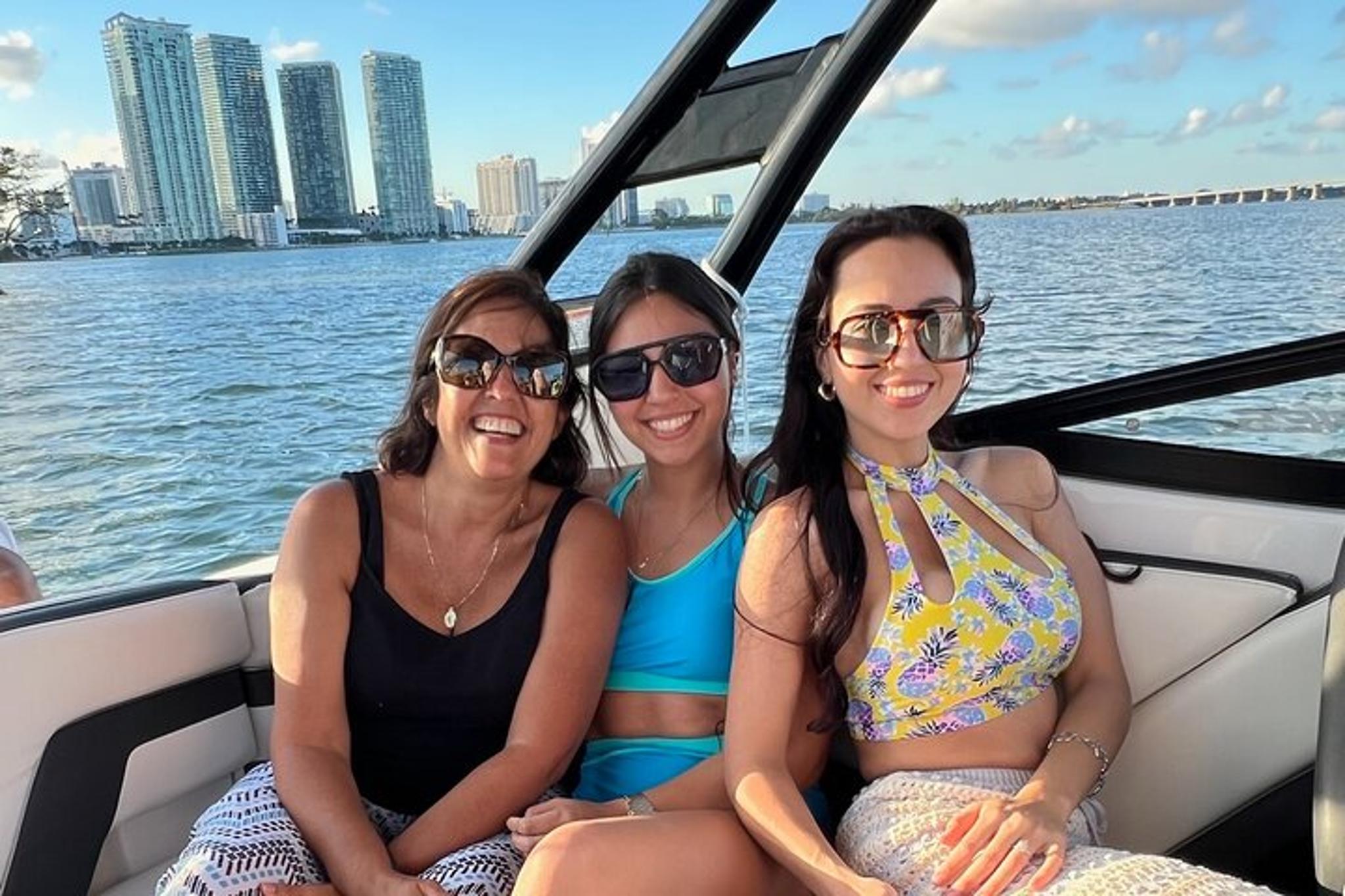 Miami Private Boat Tour Downtown - Image 2