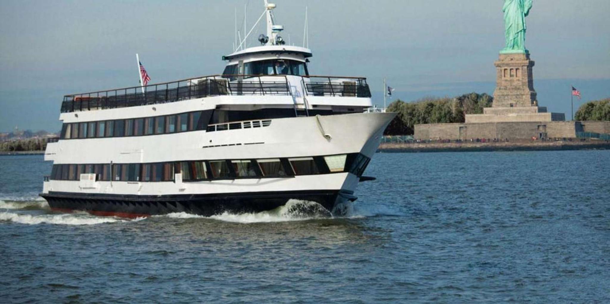 New York City New Year's Eve Yacht Cruise