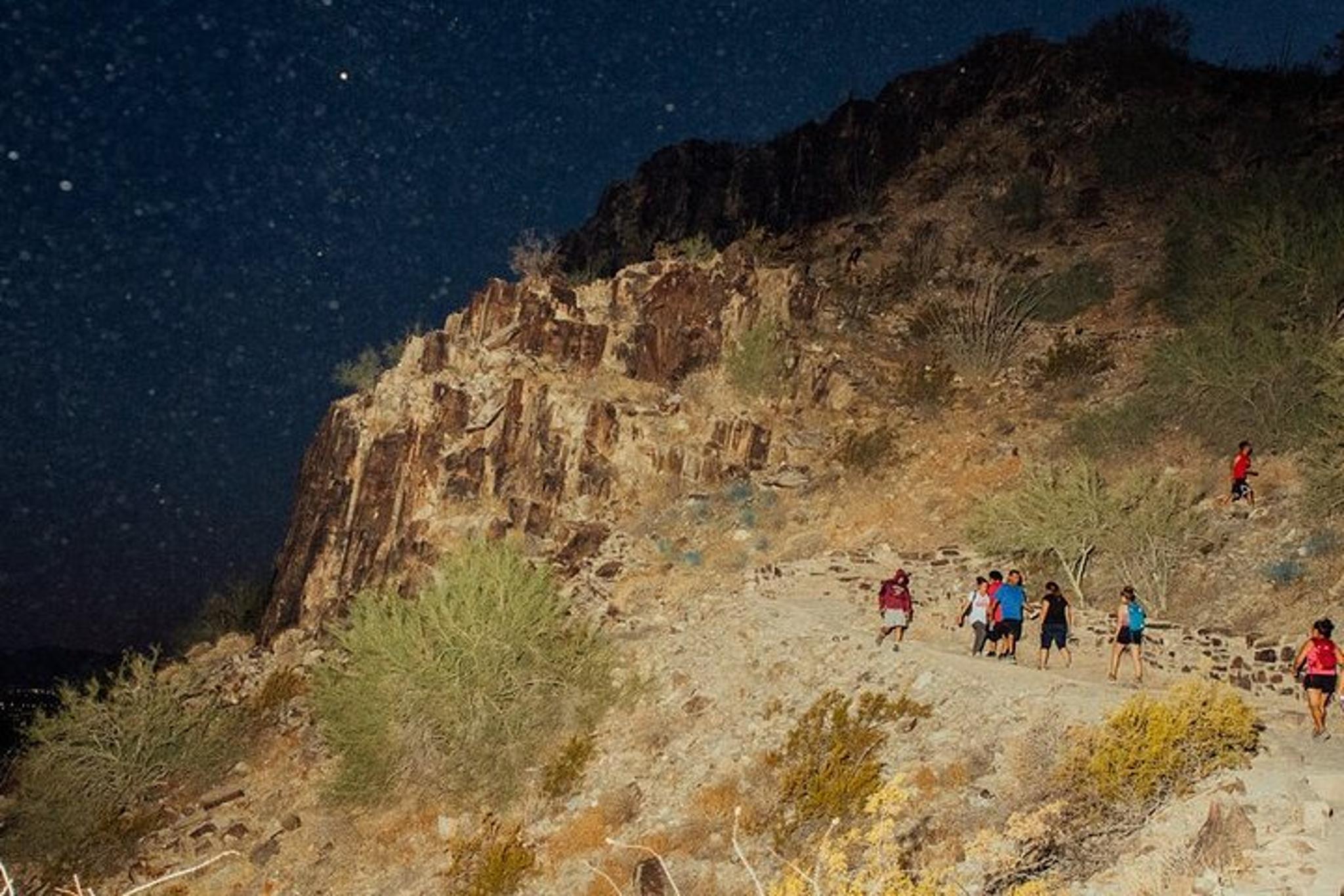 Phoenix Hiking Tour at Piestewa Peak Sunset - Image 6