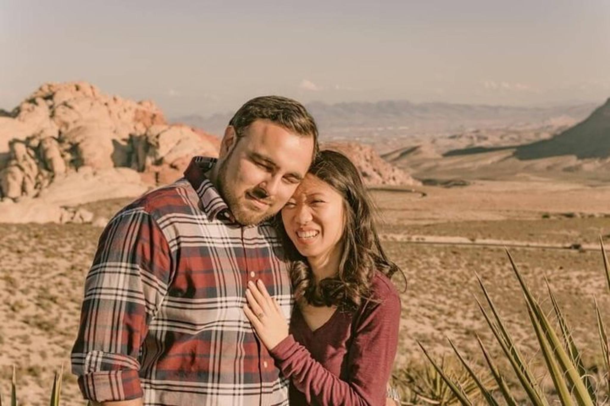 Las Vegas Photo Session with Local Photographer 30 min - Image 1