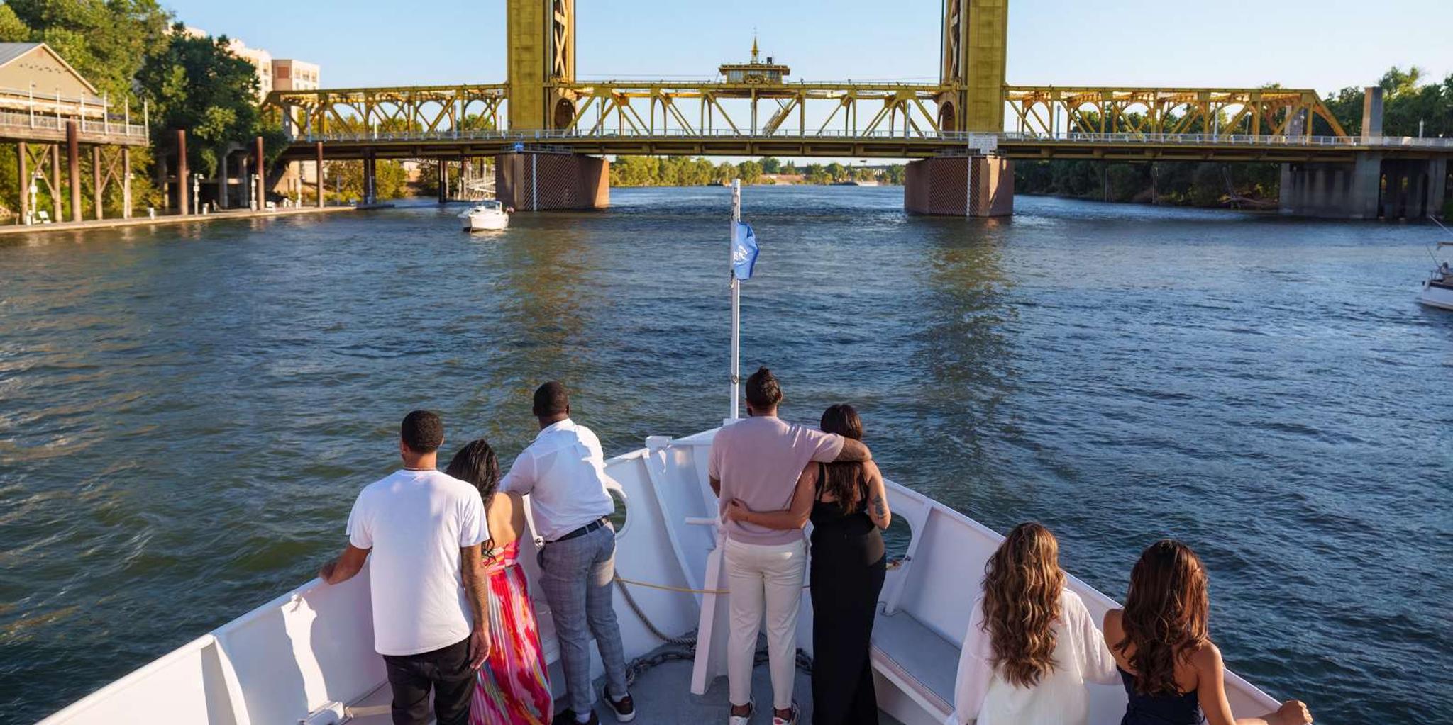 Sacramento City Cruise Sights and Sips
