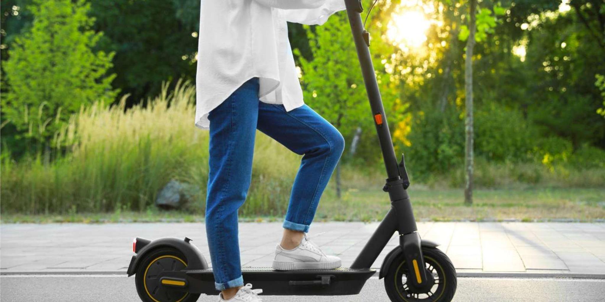 New York E-Scooter City Tour 1 hr - Image 3