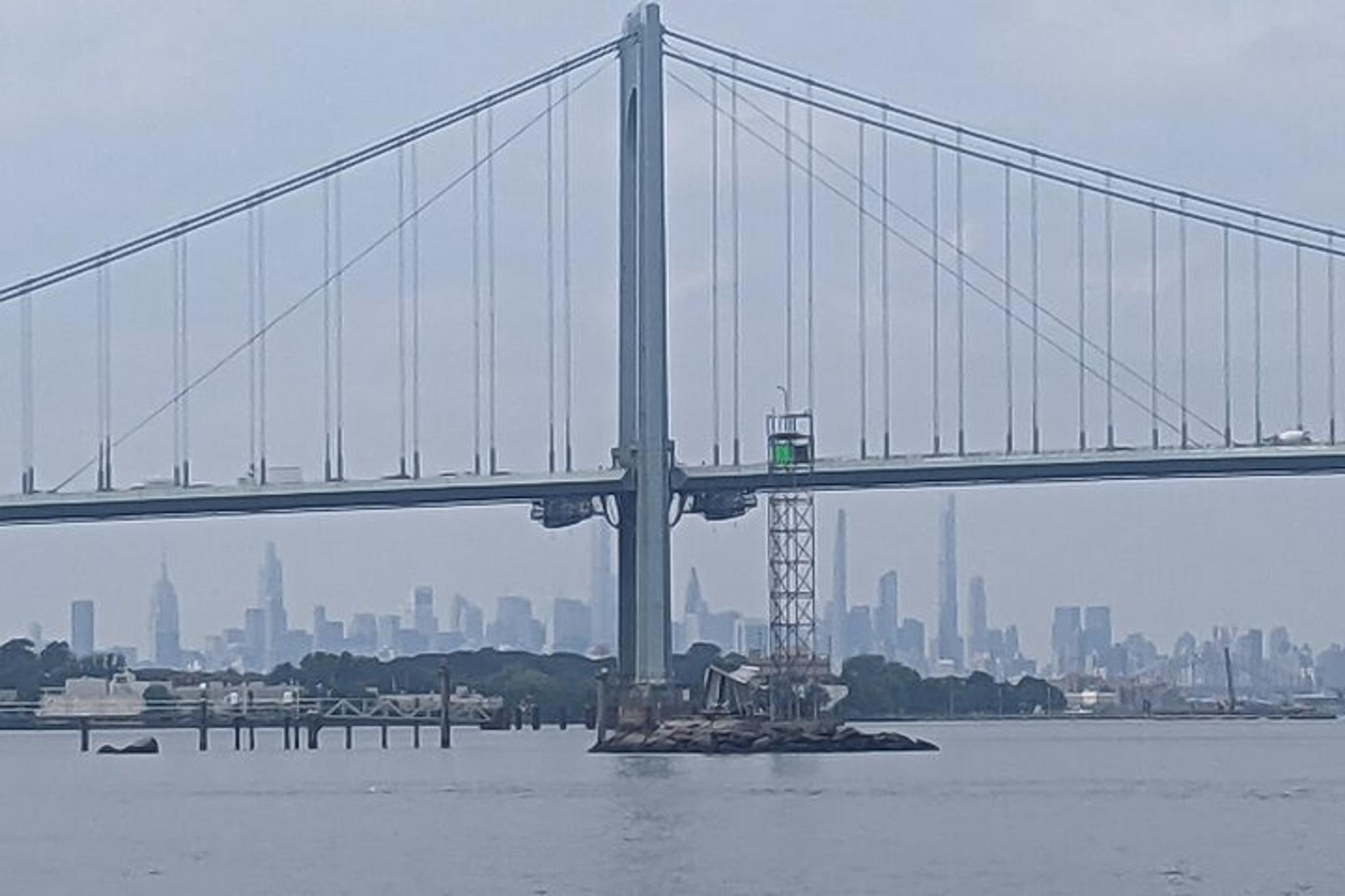 New York City Private Tour to the Statue of Liberty - Image 3