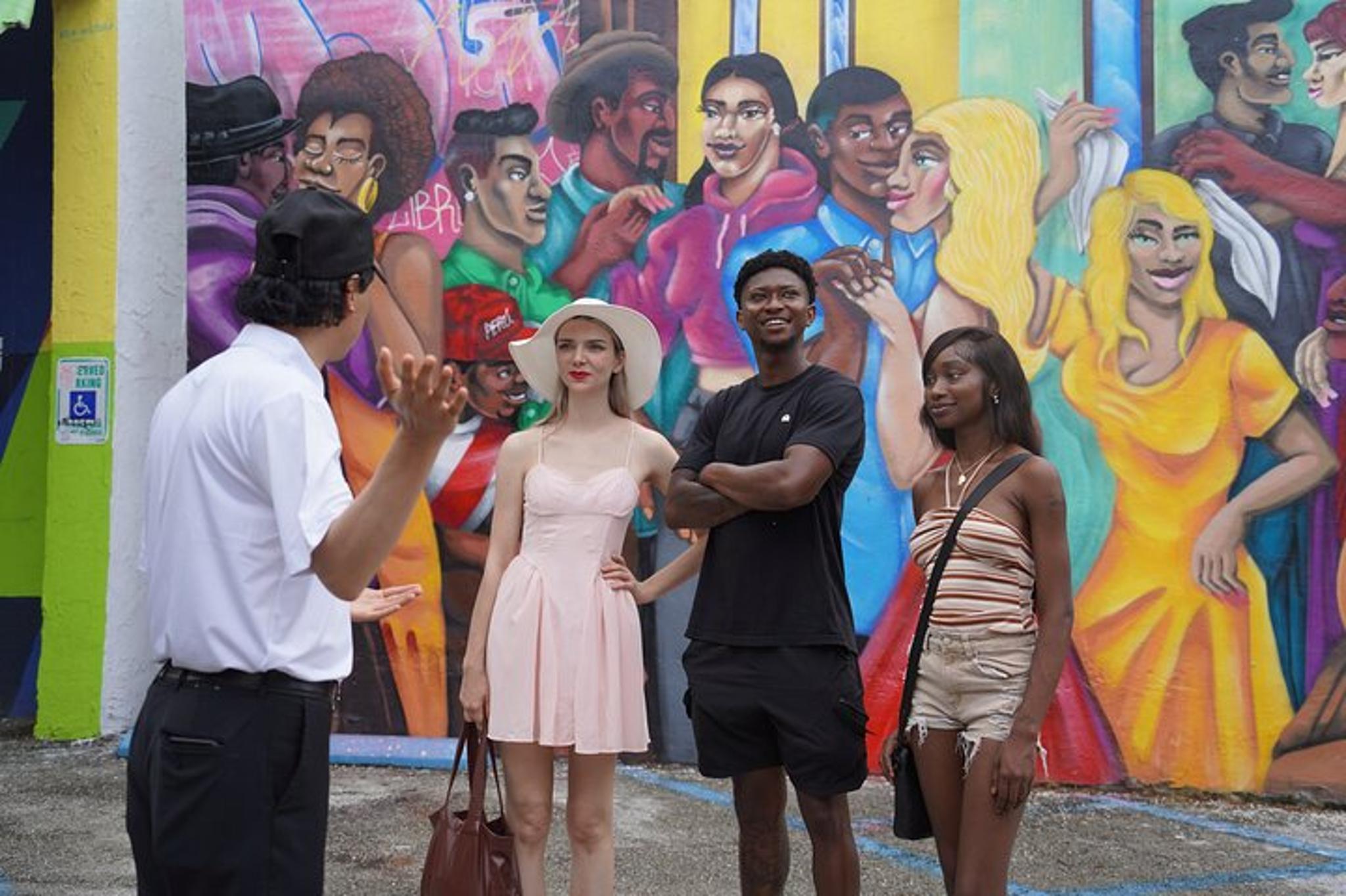 Miami Small Group Tour with Biscayne Bay Cruise - Image 5