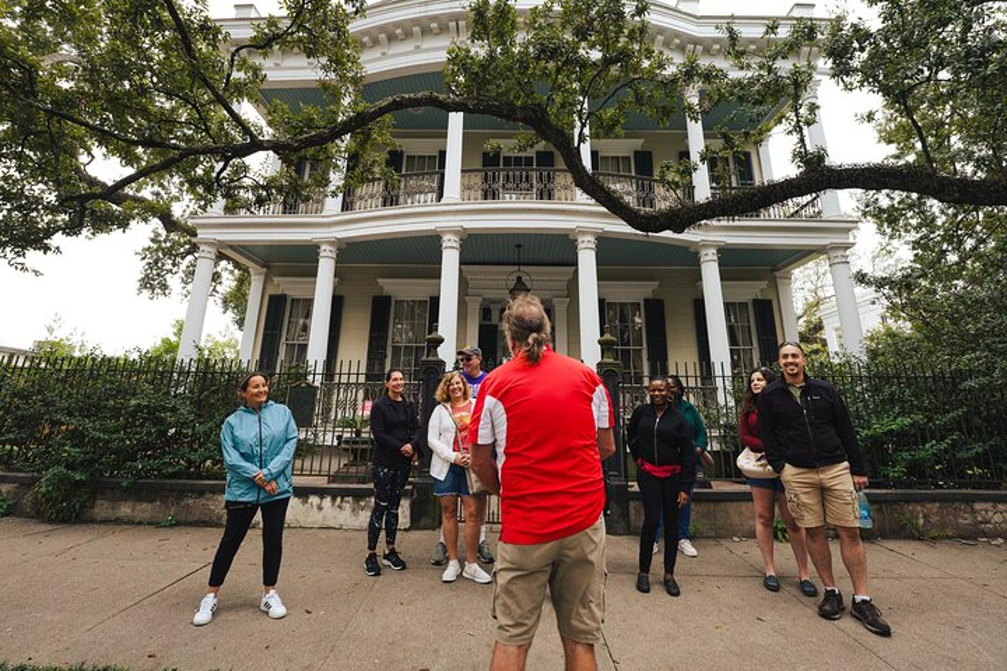 New Orleans Hop-On Hop-Off and Garden District Tour - Image 3