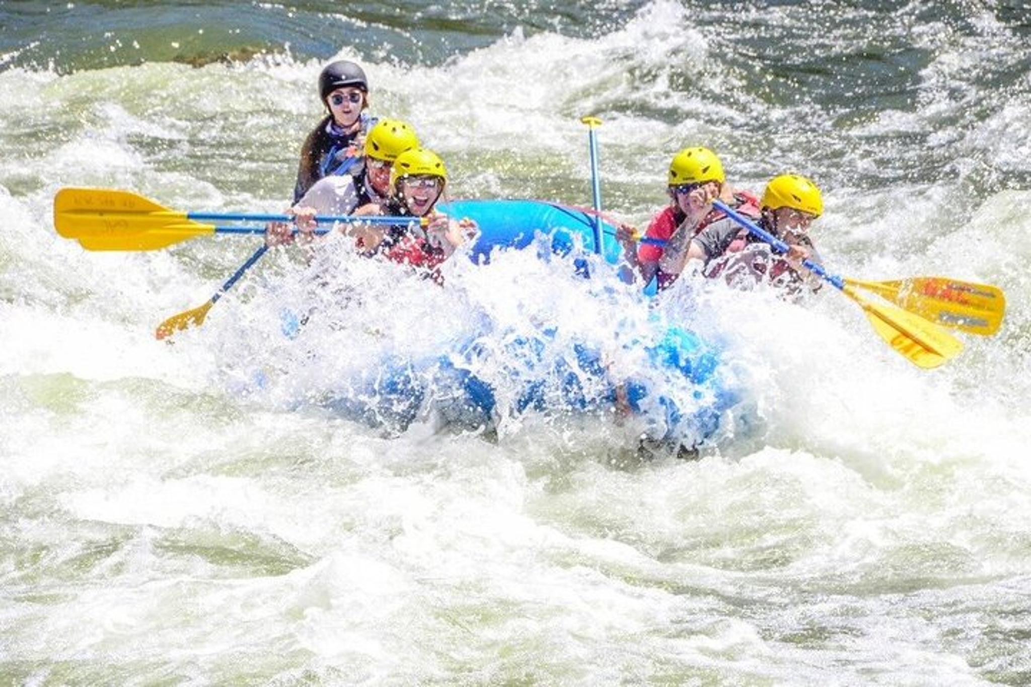 Glenwood Springs Shoshone Rafting Adventure - Image 4