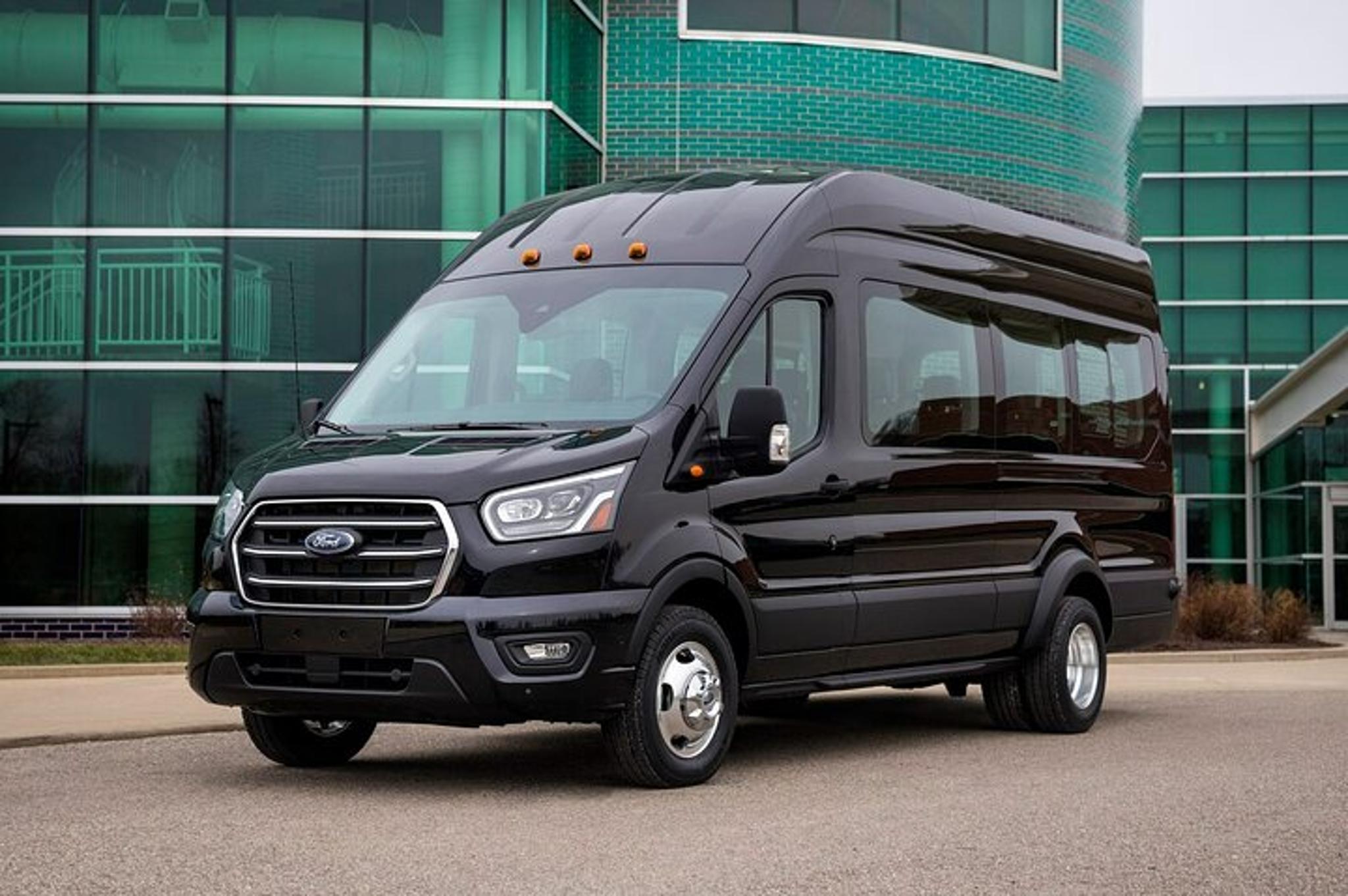 Las Vegas Airport Private Transfer by Ford Transit - Image 1