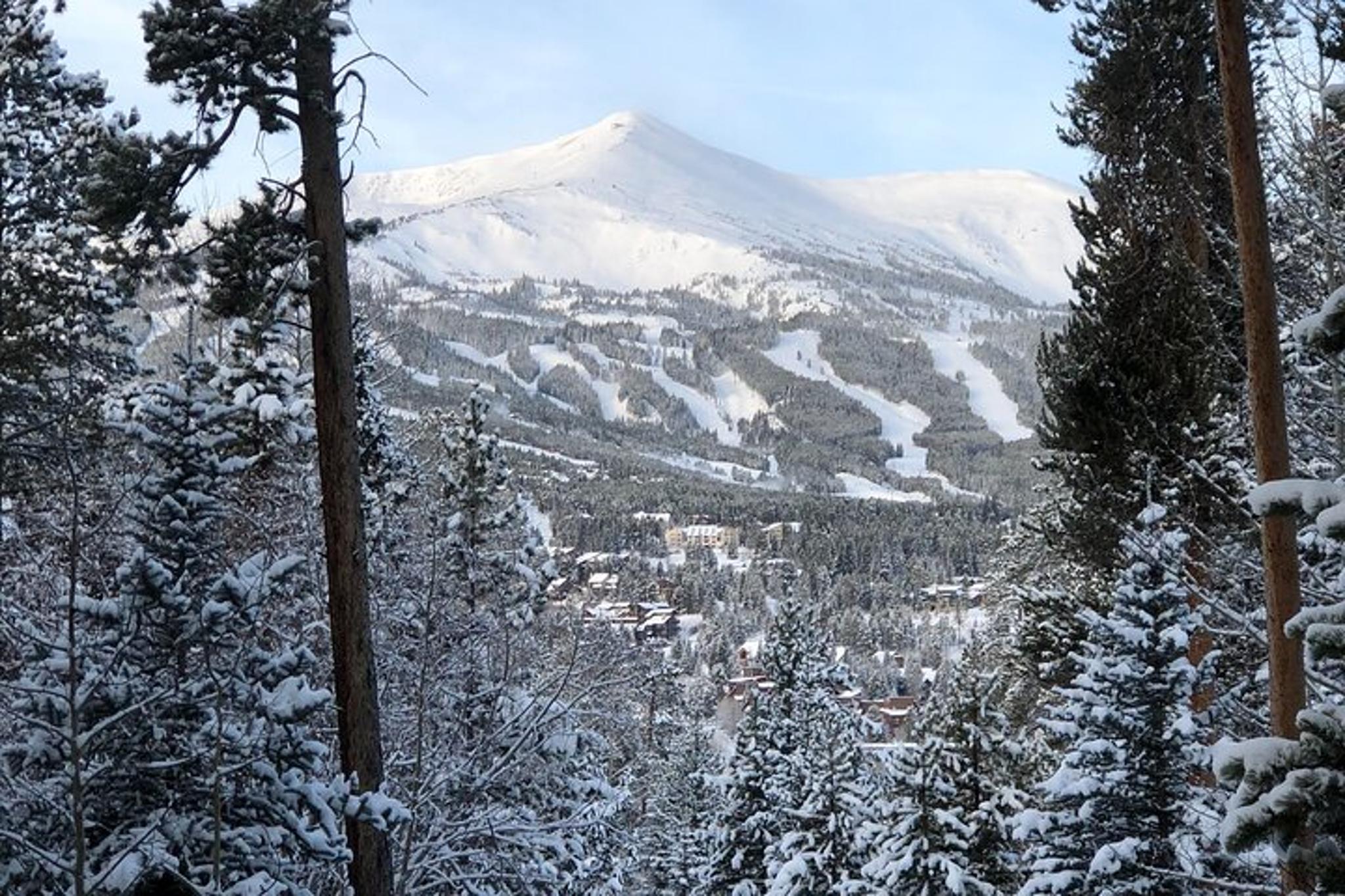 Breckenridge Ski and Snowboard Rental Package - Image 4