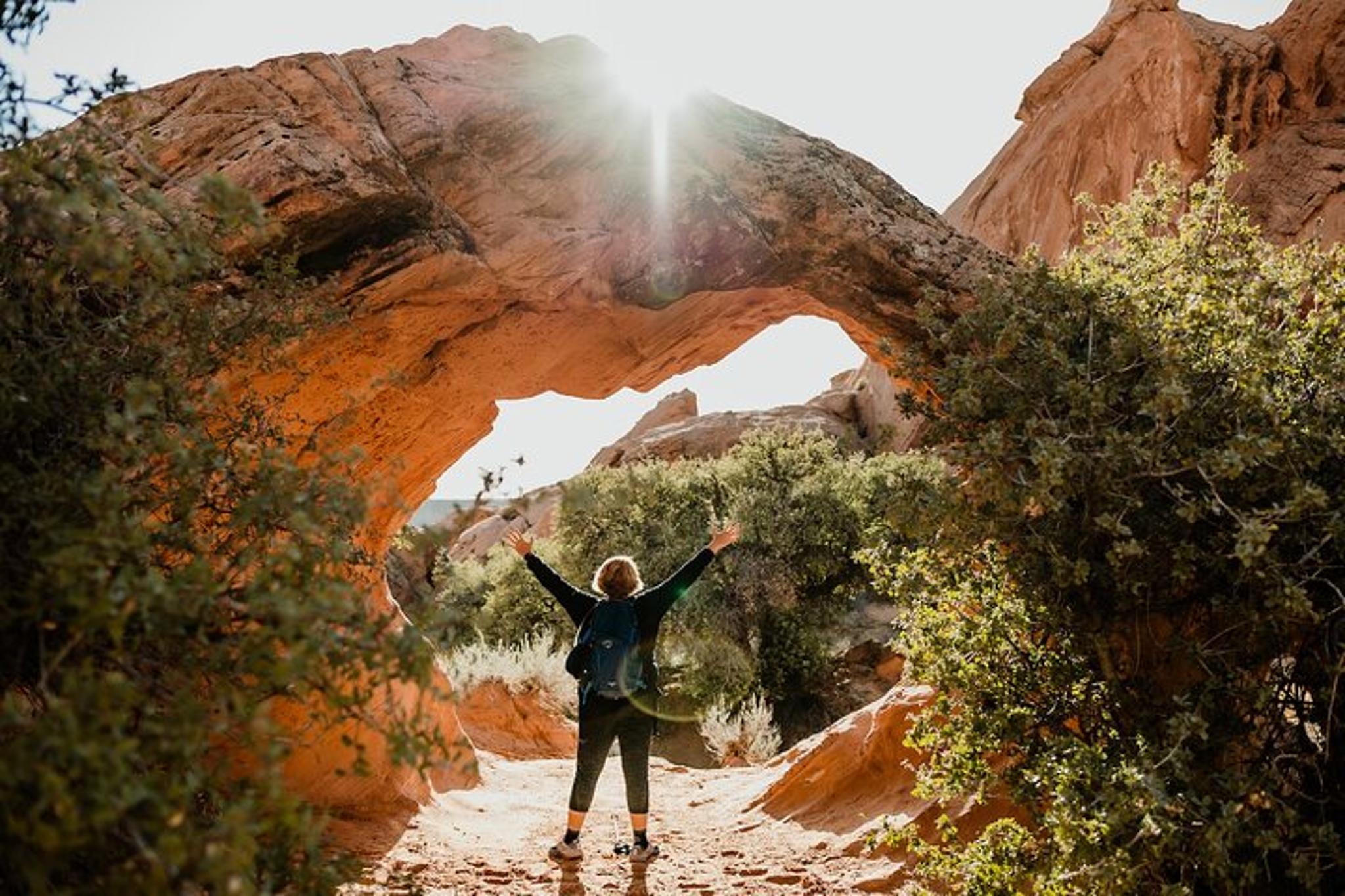 Zion Babylon Arch Hike and Desert Wildlife Adventure