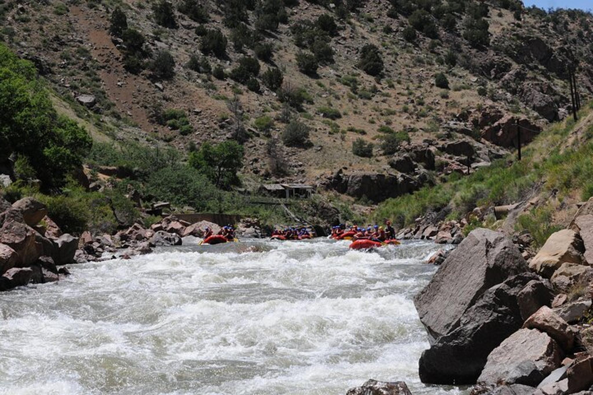 Royal Gorge Whitewater Rafting Full Day Trip - Image 3