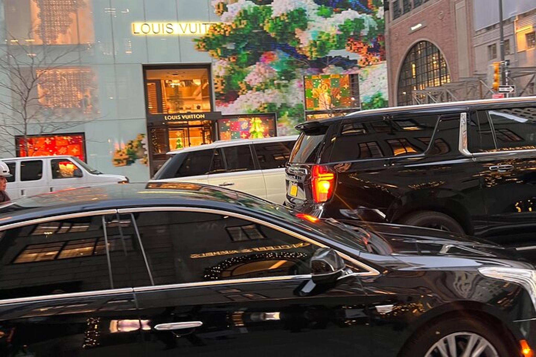 New York City Airport Ground Transportation - Image 3