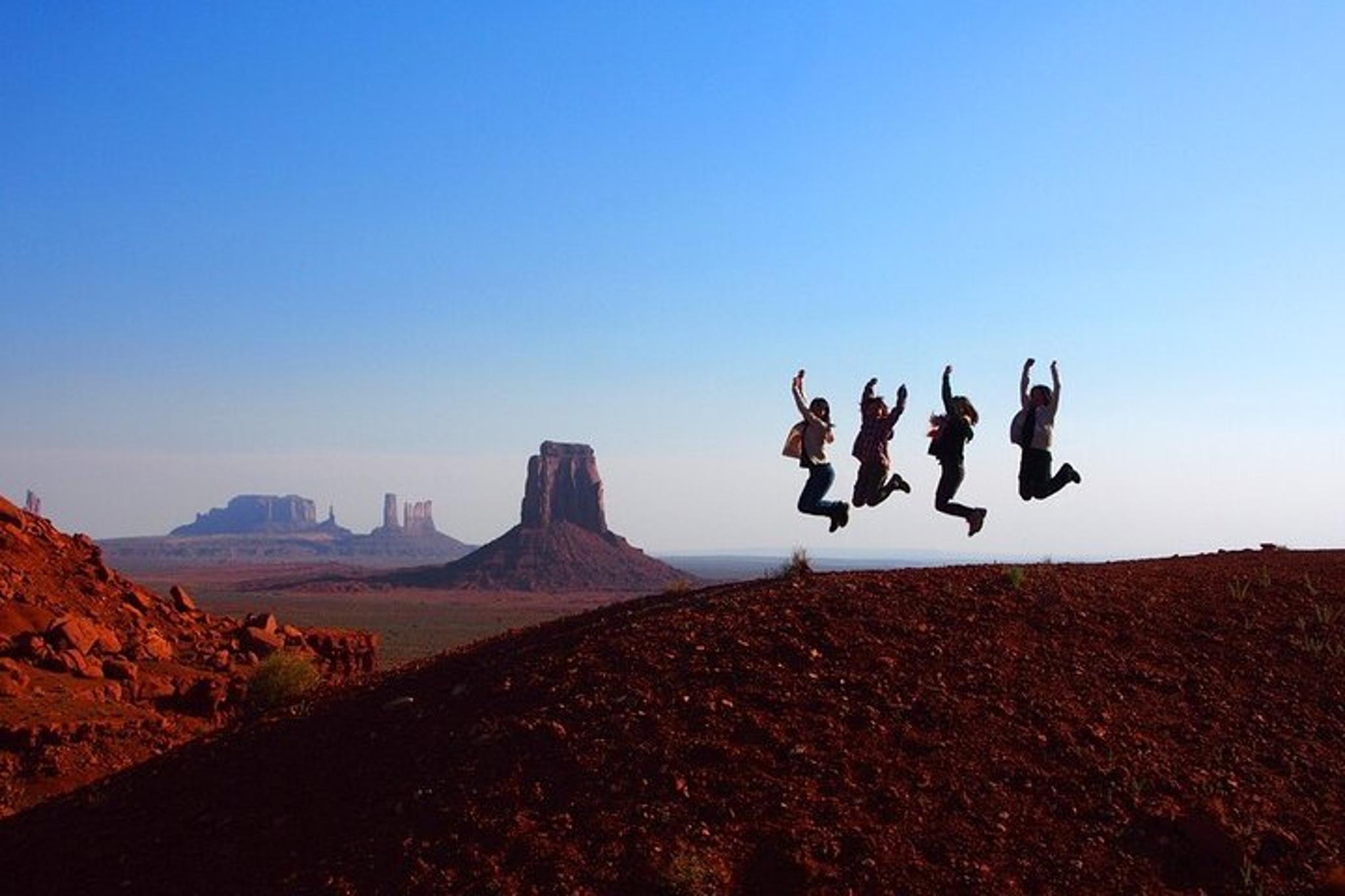 Las Vegas Canyon and Valley Day Trip - Image 4