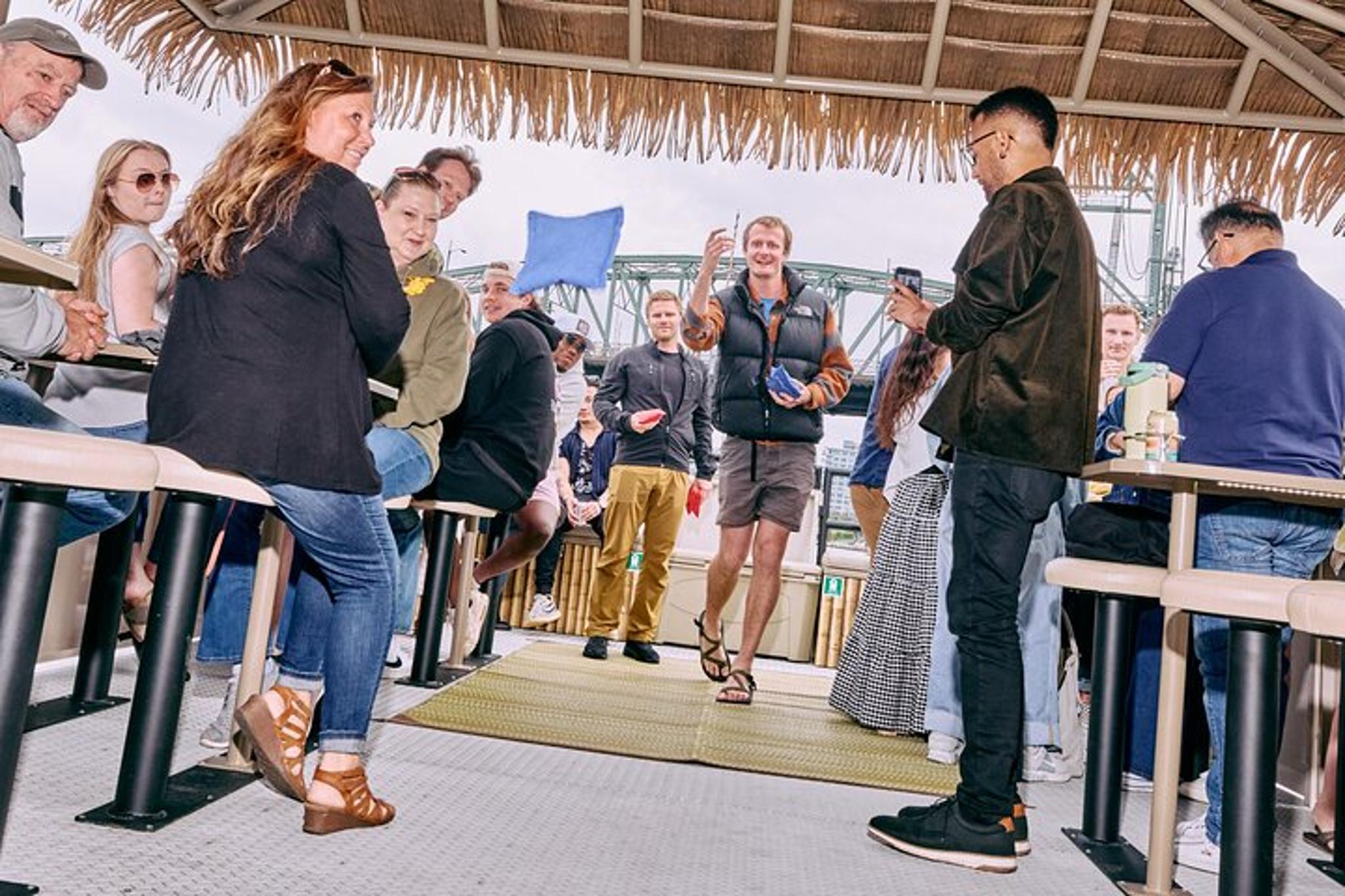 Portland Tiki Boat River Float 1 hr - Image 3