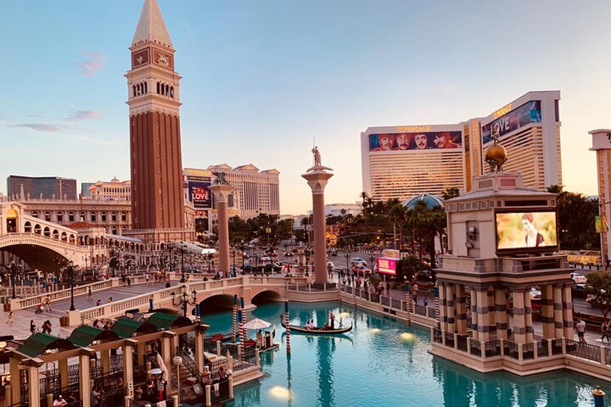 Las Vegas Strip Walking Tour - Image 5