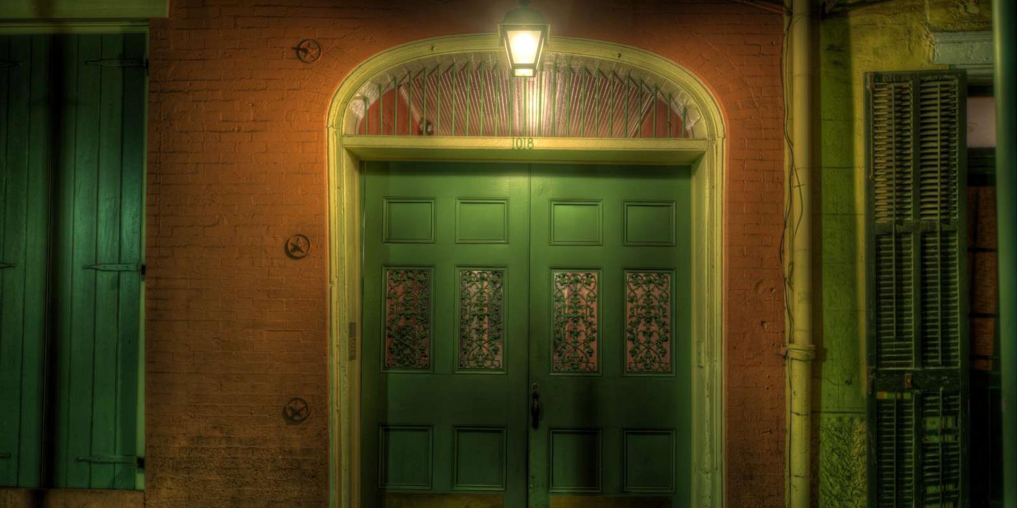 New Orleans Haunted Pub Crawl - Image 4