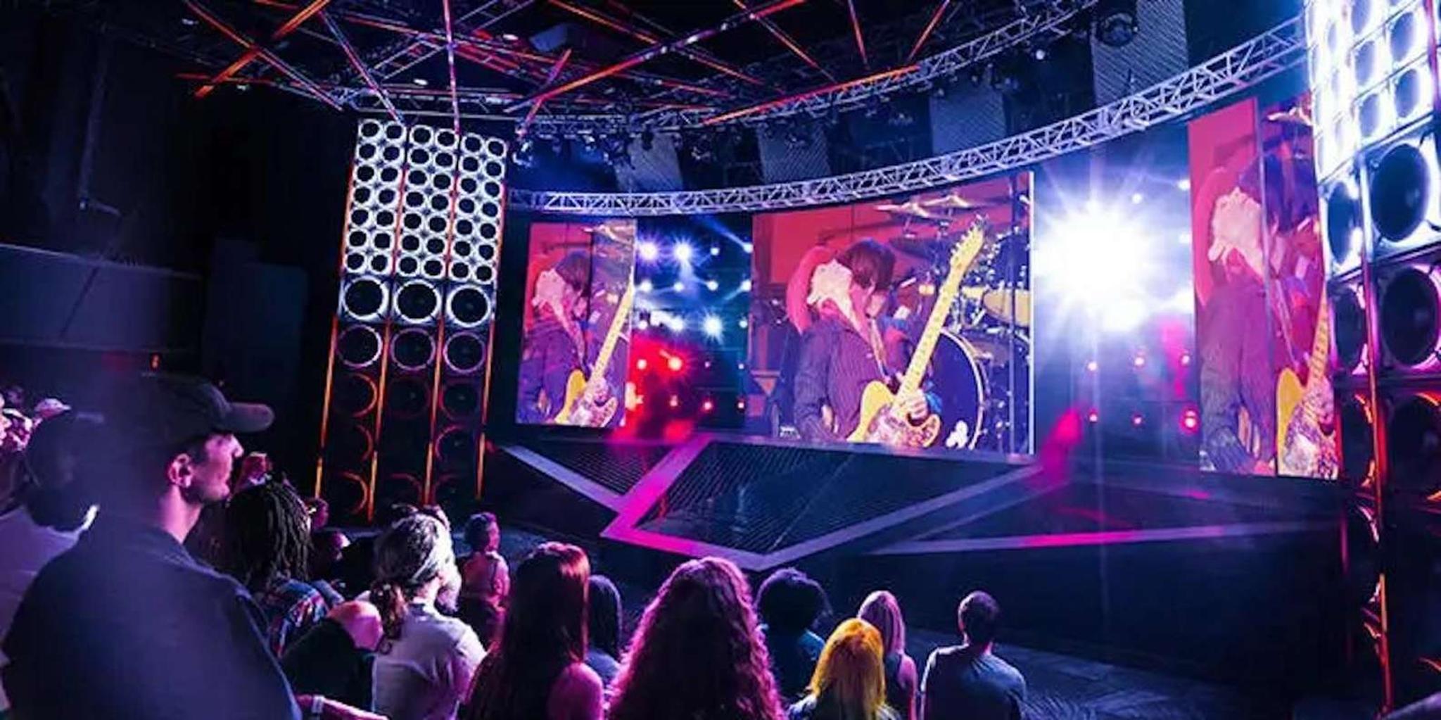 Cleveland Rock & Roll Hall of Fame Tour - Image 3