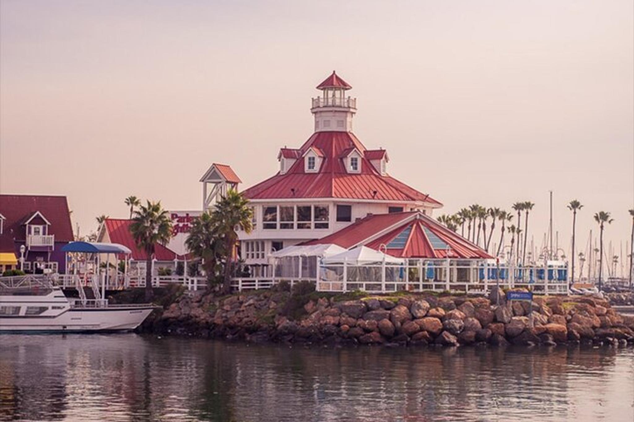 Los Angeles and Shoreline Village Private Tour - Image 2