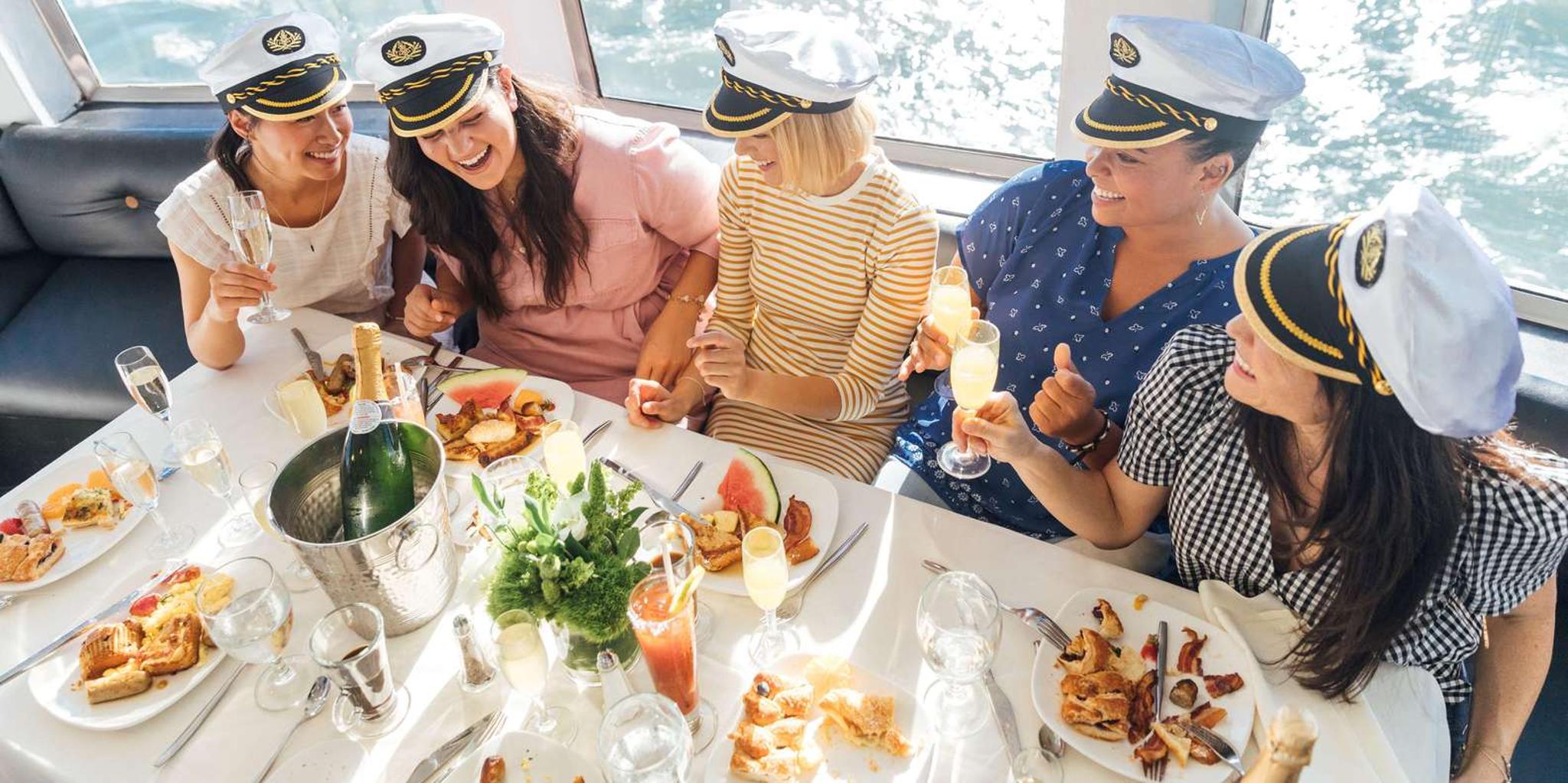 New York City Brunch Cruise with Bottomless Mimosas