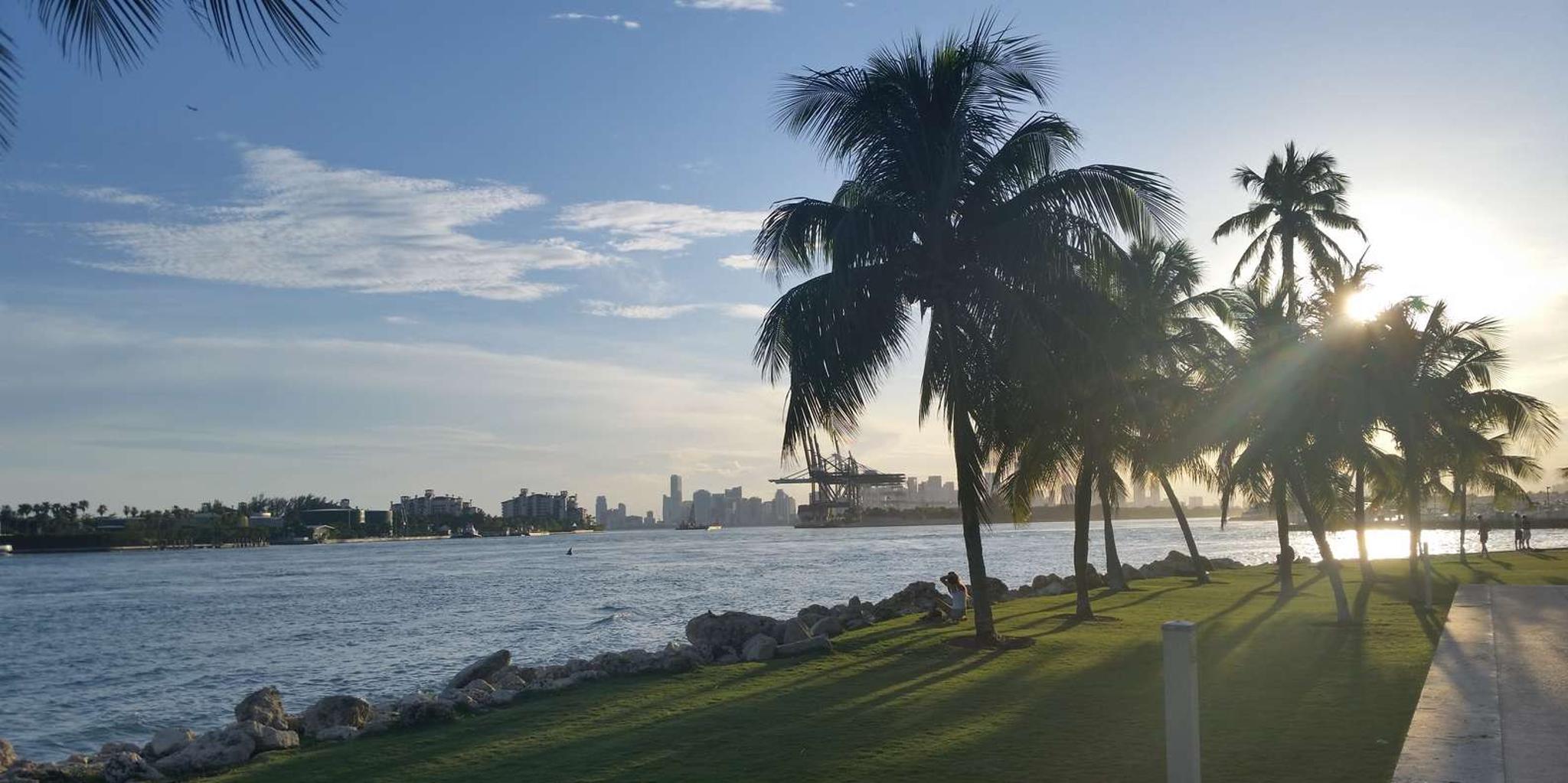 Miami Beach Bike Tour - Image 6