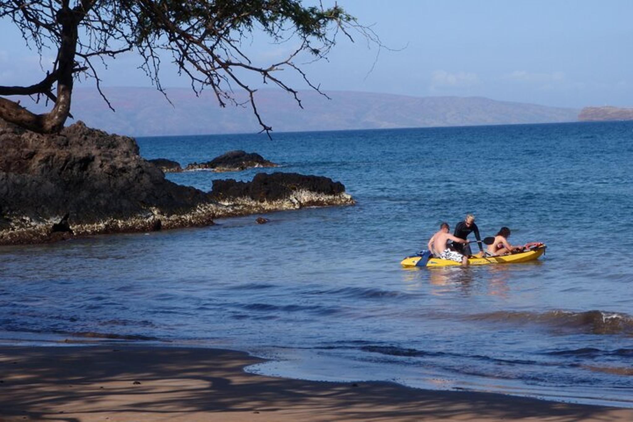 Makena Waterfall Hike and Kayak Snorkel - Image 6