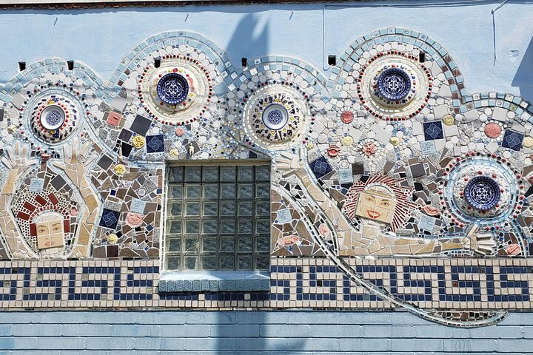 Jacksonville Walking Mural Tour in Murray Hill - Image 3