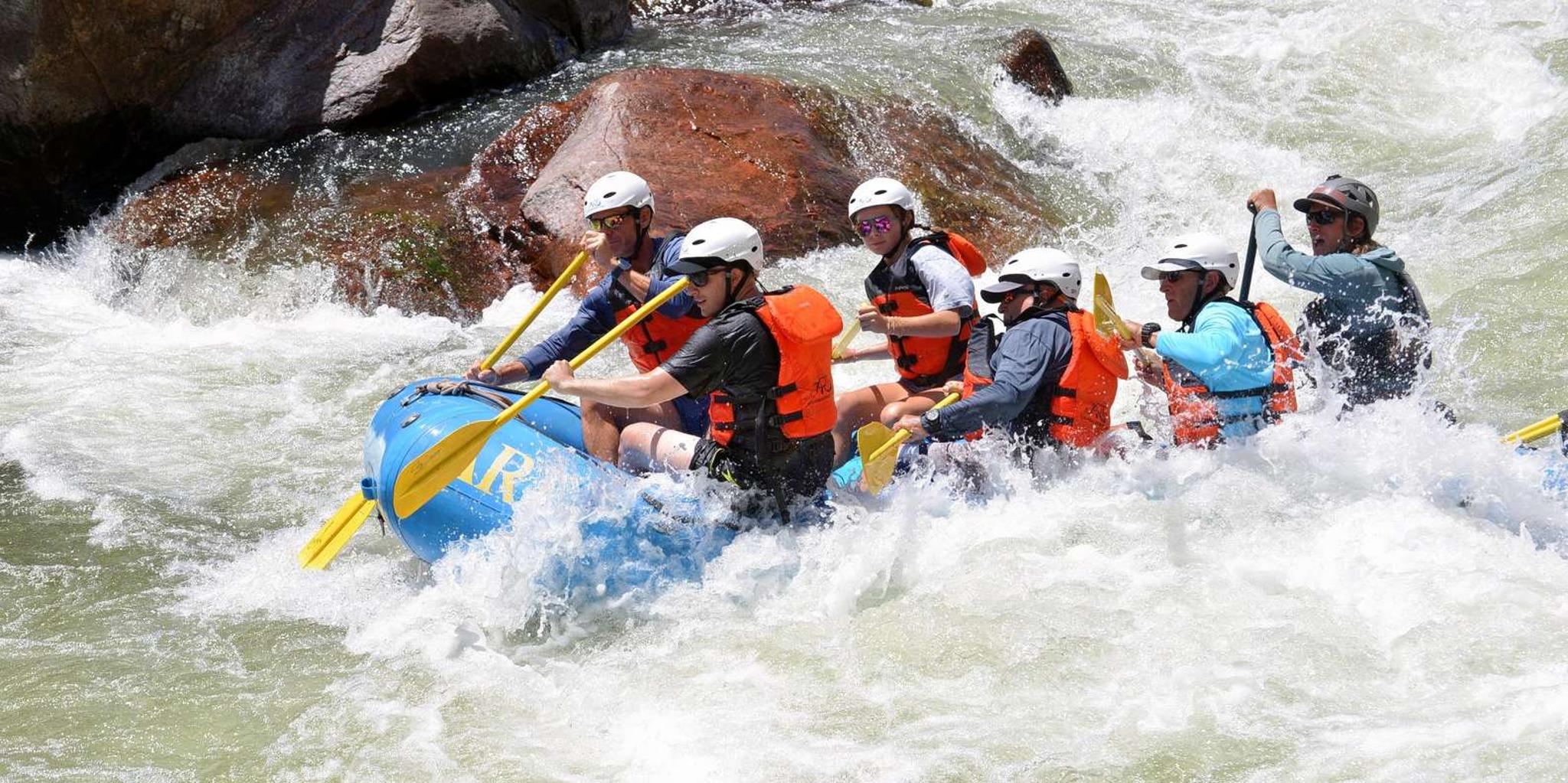 Cañon City Rafting Tour in Royal Gorge - Image 3